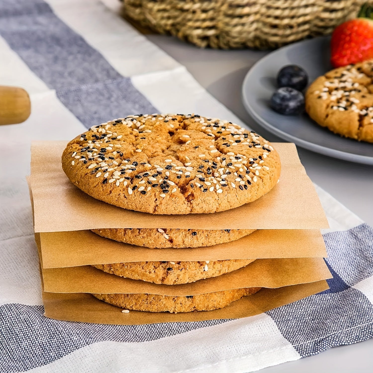 100pcs Non-Stick Wax Paper Sheets for Baking and Baking Separators