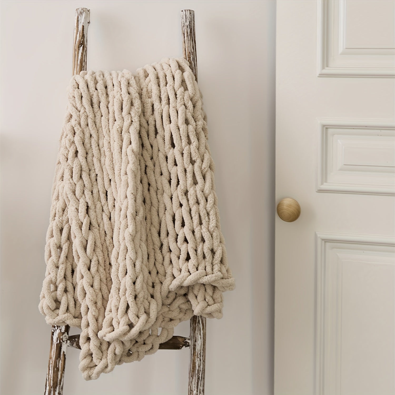 Ручная работа: плед из шенилла, мягкий и уютный, толстый вязаный плед для дивана, офиса, кровати, кемпинга или путешествий. Идеальный подарок на день рождения, Рождество или праздник для мальчиков, девочек и взрослых. Добавляет уют в любой интерьер.