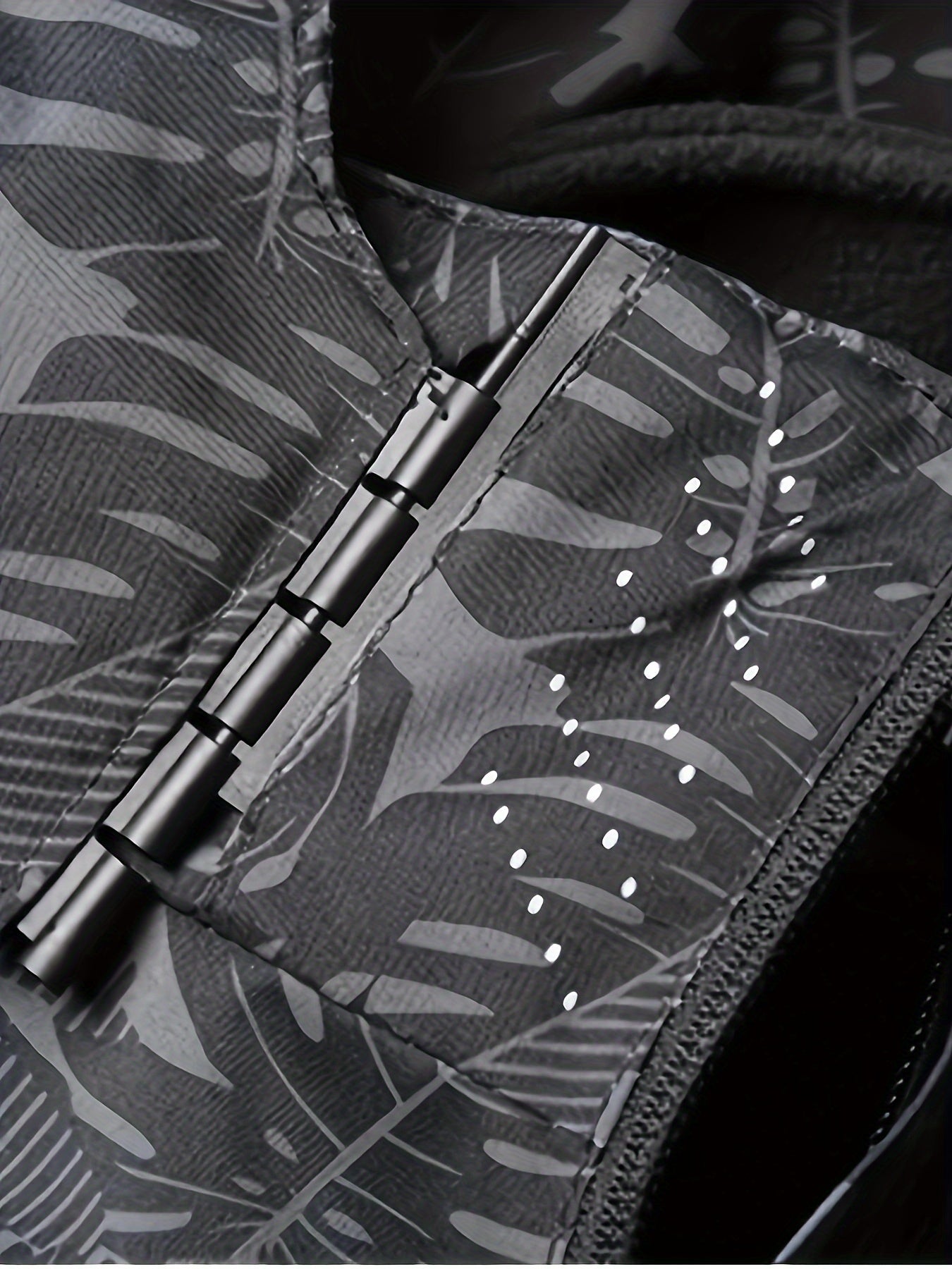 Женская камуфляжная куртка для активного отдыха с съемным капюшоном