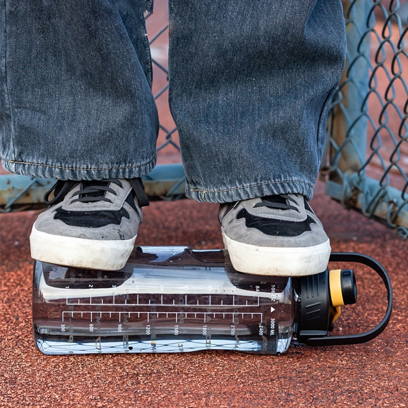 Sport va ochiq havoda foydalanish uchun katta shaffof plastik suv idishlari, ideal tug'ilgan kun sovg'alari, 50.7oz, 67.6oz va 101.4oz o'lchamlarida mavjud.