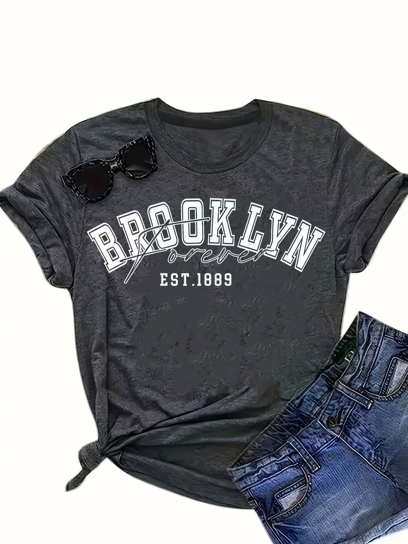 Plus Size Women's Gray Casual Short Sleeve T-Shirt with Letter Print