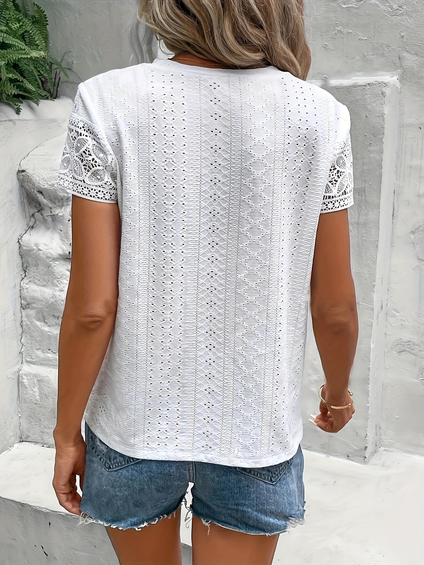 Women’s Lace Trim T-Shirt Semi-Sheer Round Neck Breathable Casual Wear