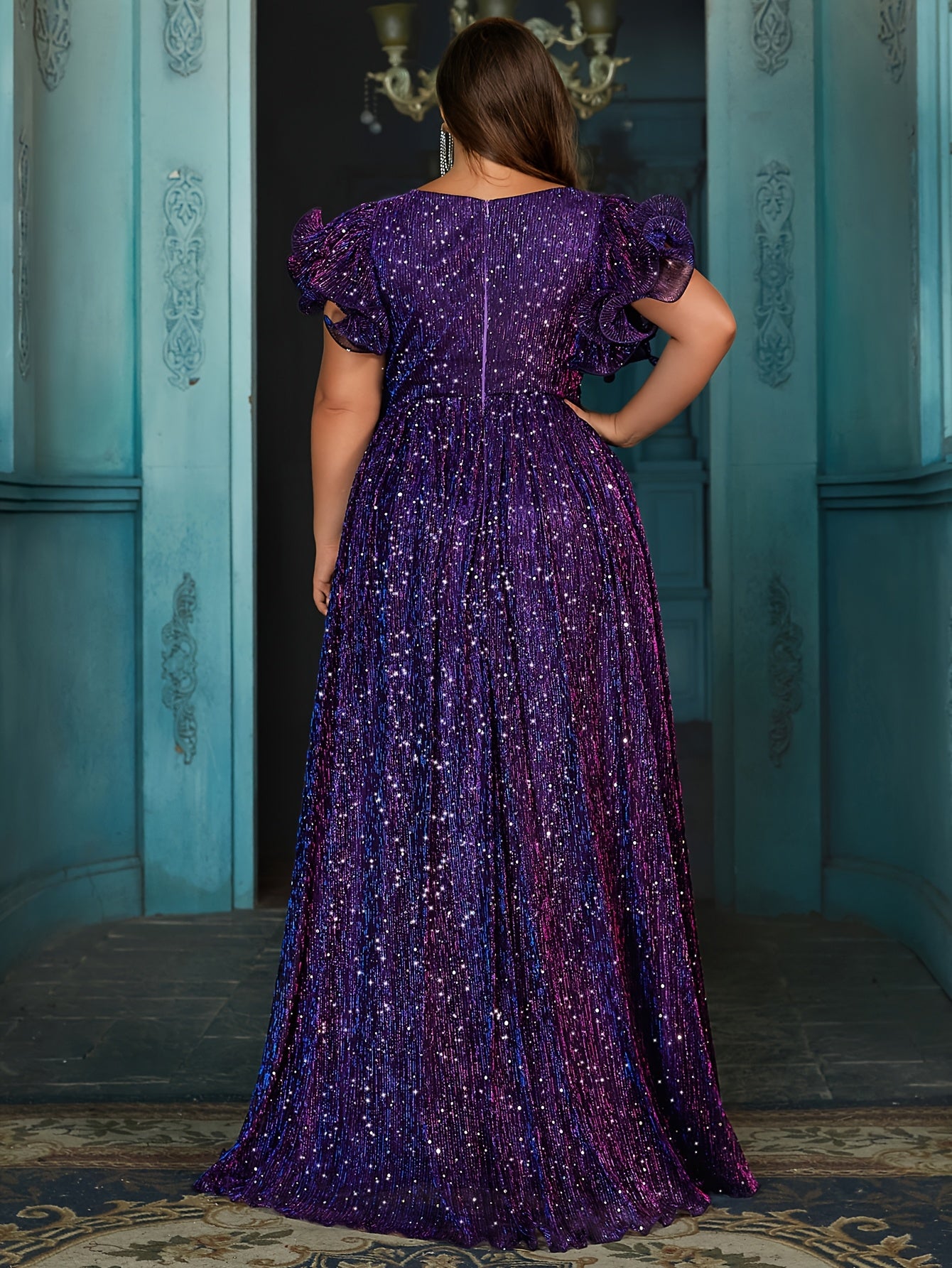 Women's Long Lace Dress with Pleated Short Sleeves and Back Zipper