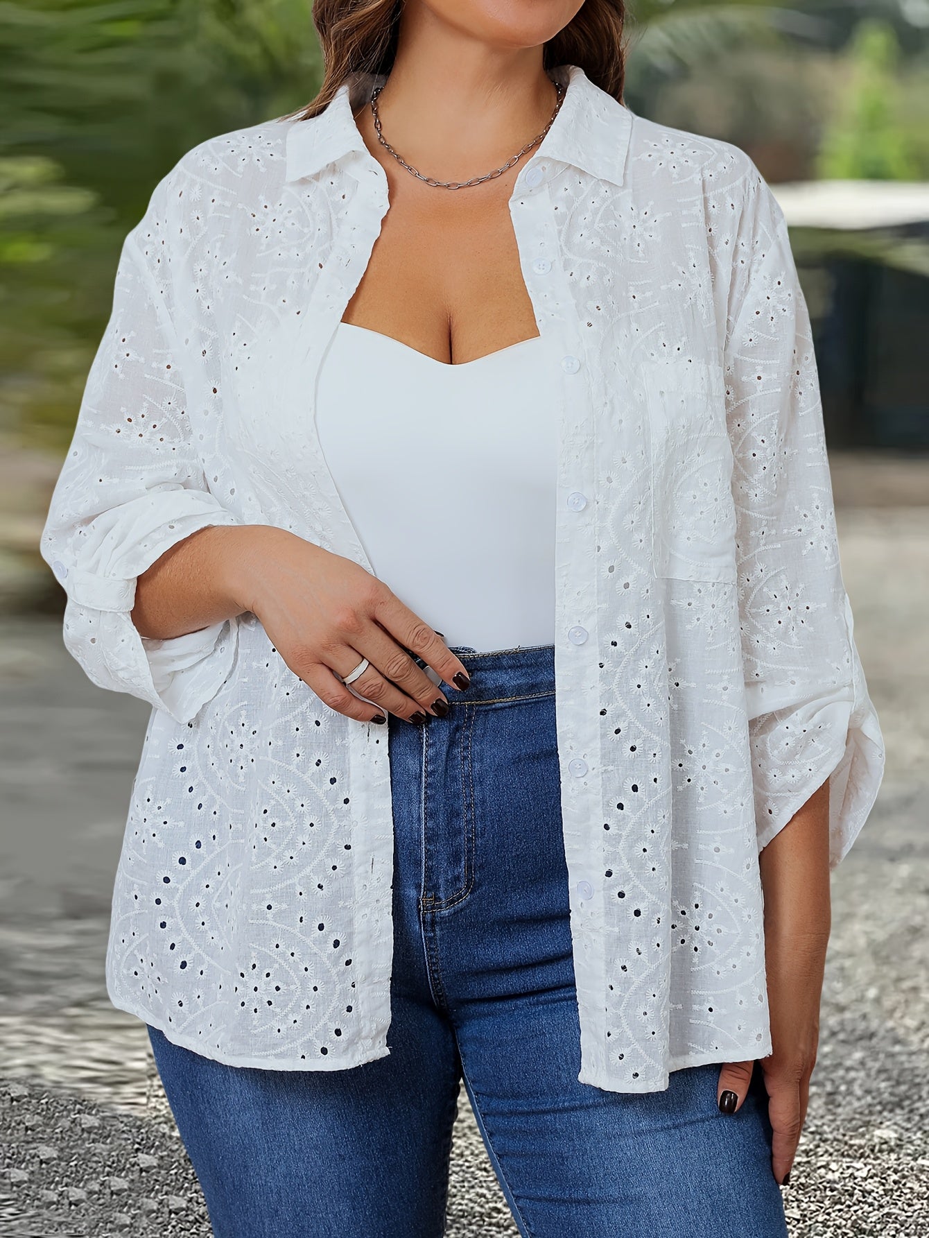 Oversized Hollow Fabric Vacation Shirt with Rolled Sleeves and Small Shoulder Drop