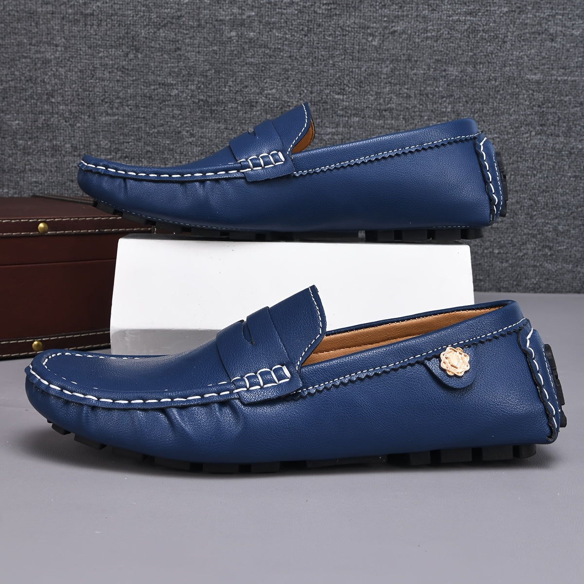 Women's Slip-On Loafers Breathable PU Upper Soft Rubber Sole Casual Driving Shoes in Multiple Colors