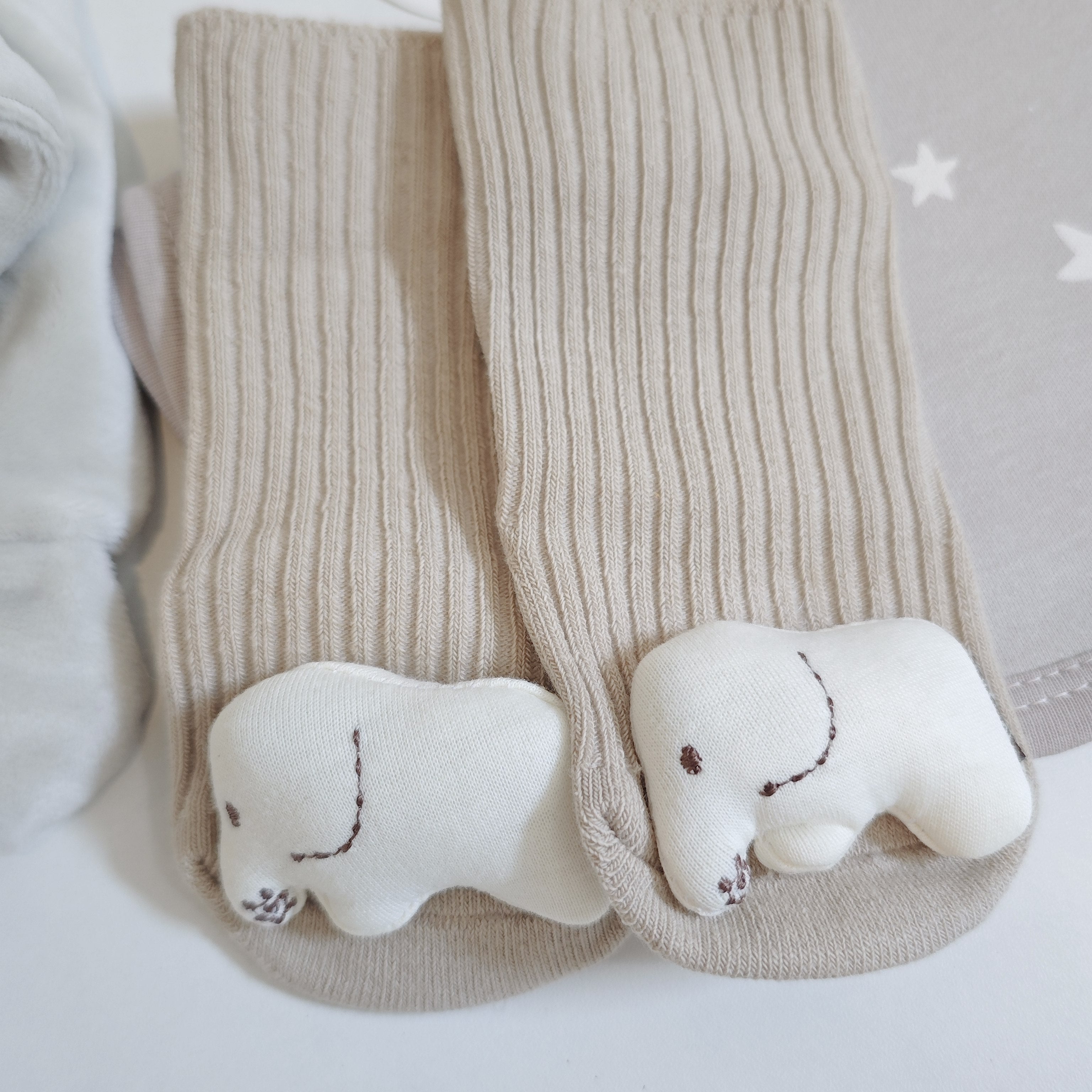 Baby Shower Gift Set for Newborns Includes Blanket Socks Lovey and Essentials Gray 5 Pieces