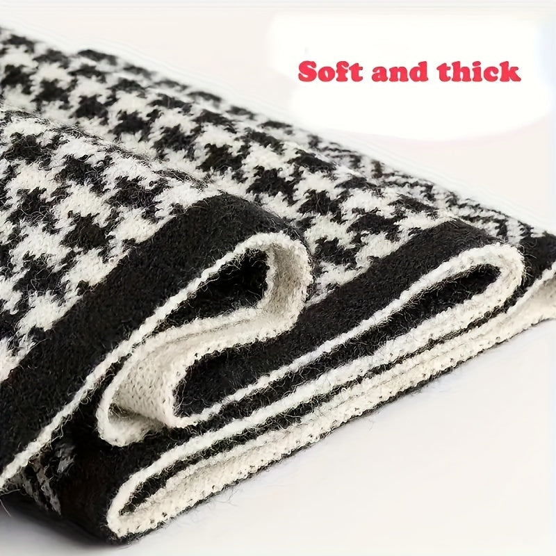 Black and White Houndstooth Scarf Thick Cozy Winter Fleece Wrap