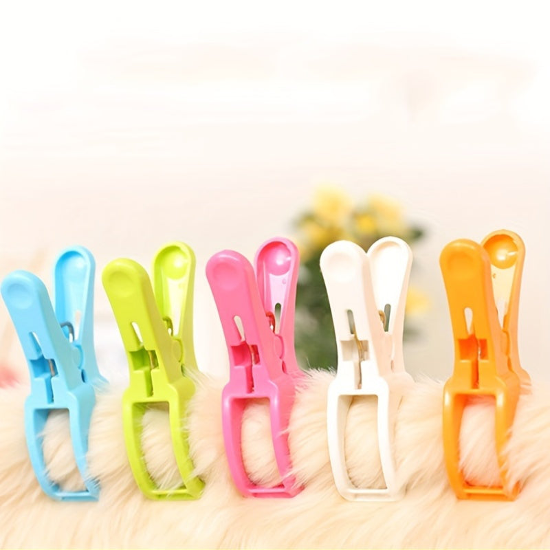 Pack of 5 Large Weather-Resistant Plastic Clothespins for Laundry and Hanging