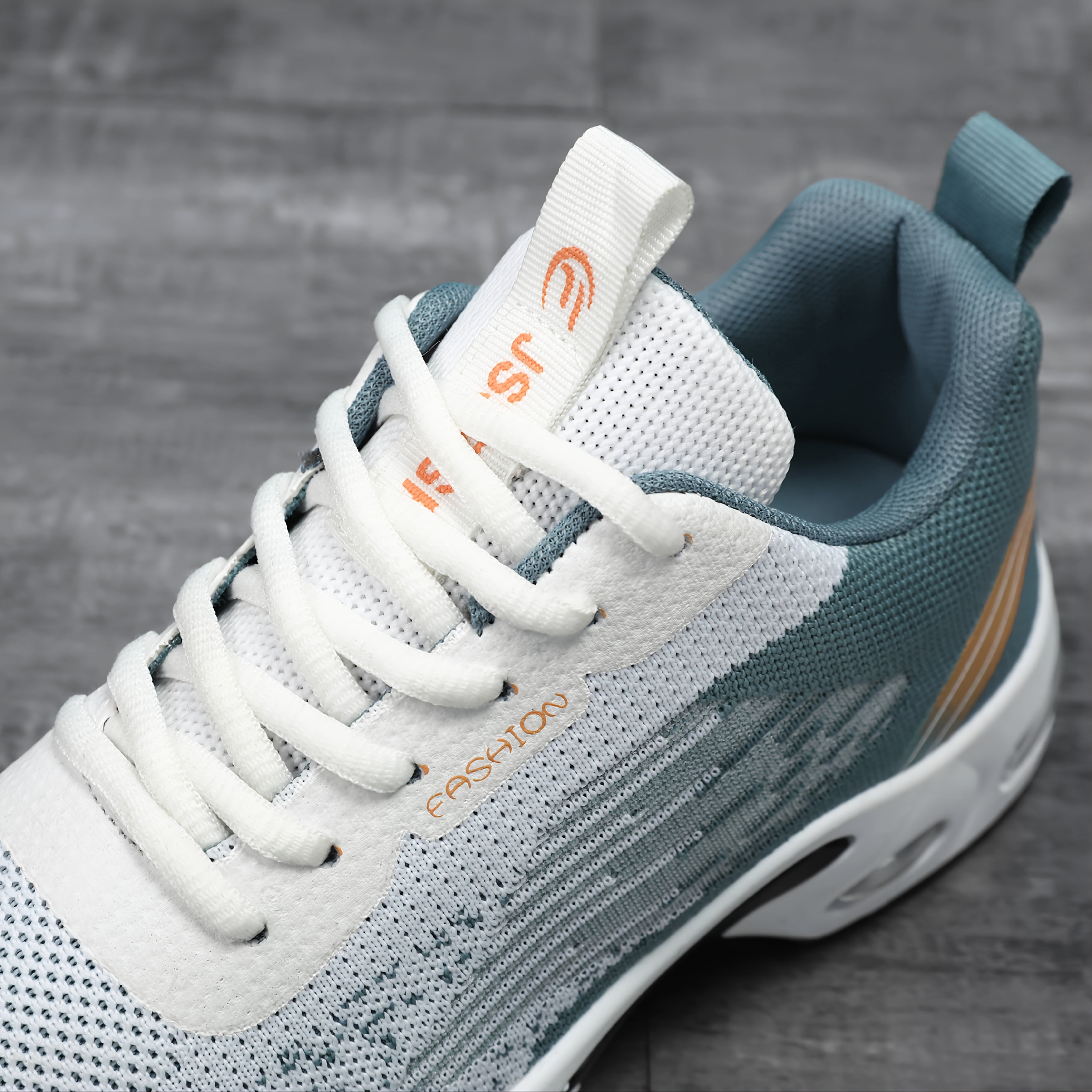 Men's Breathable Mesh Sports Sneakers Low Top Lace-Up Casual Shoes PVC Sole