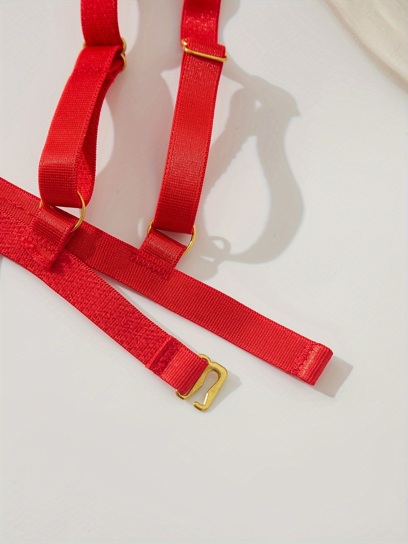 Women's Seductive Lace Lingerie Set with Adjustable Straps and Floral Design