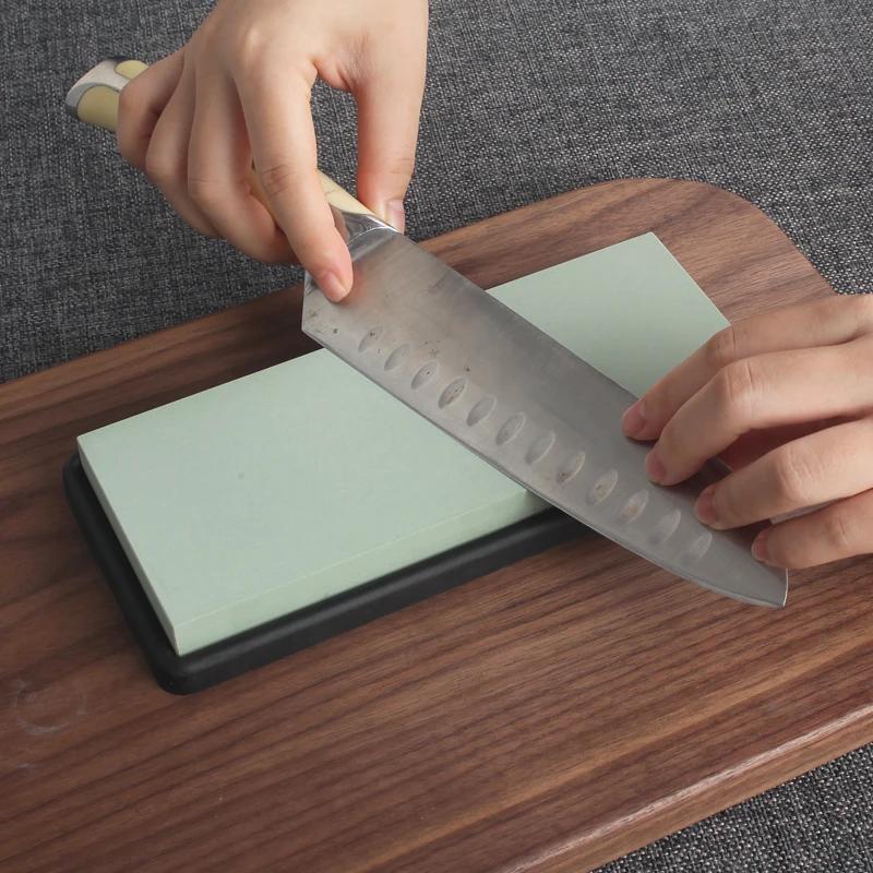 Chefs uchun katta bitta tomonlama silliqlash toshlari, tormozsiz kauchuk asos bilan