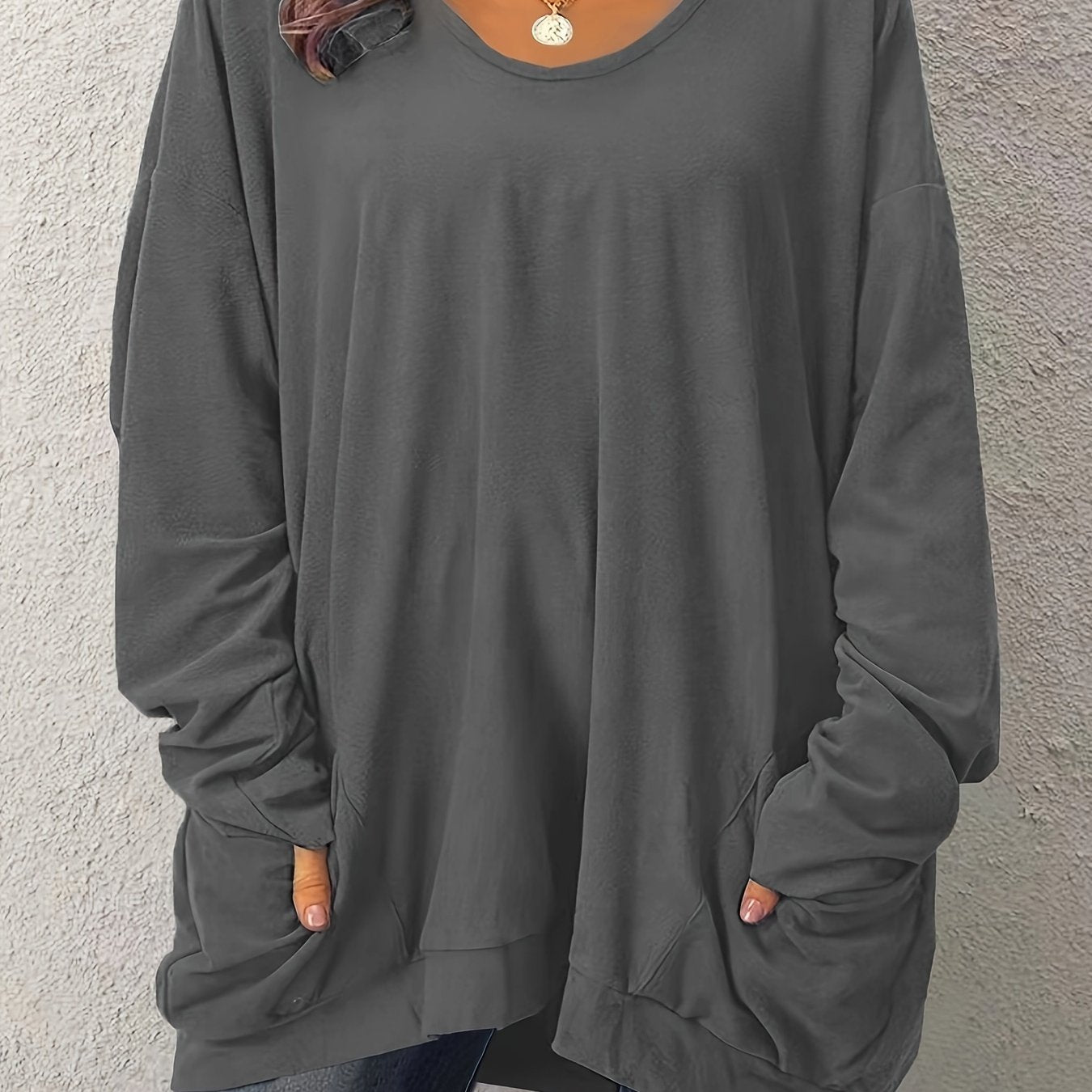 Women's Plus Size Long Sleeve Solid Oversized Top With Pockets