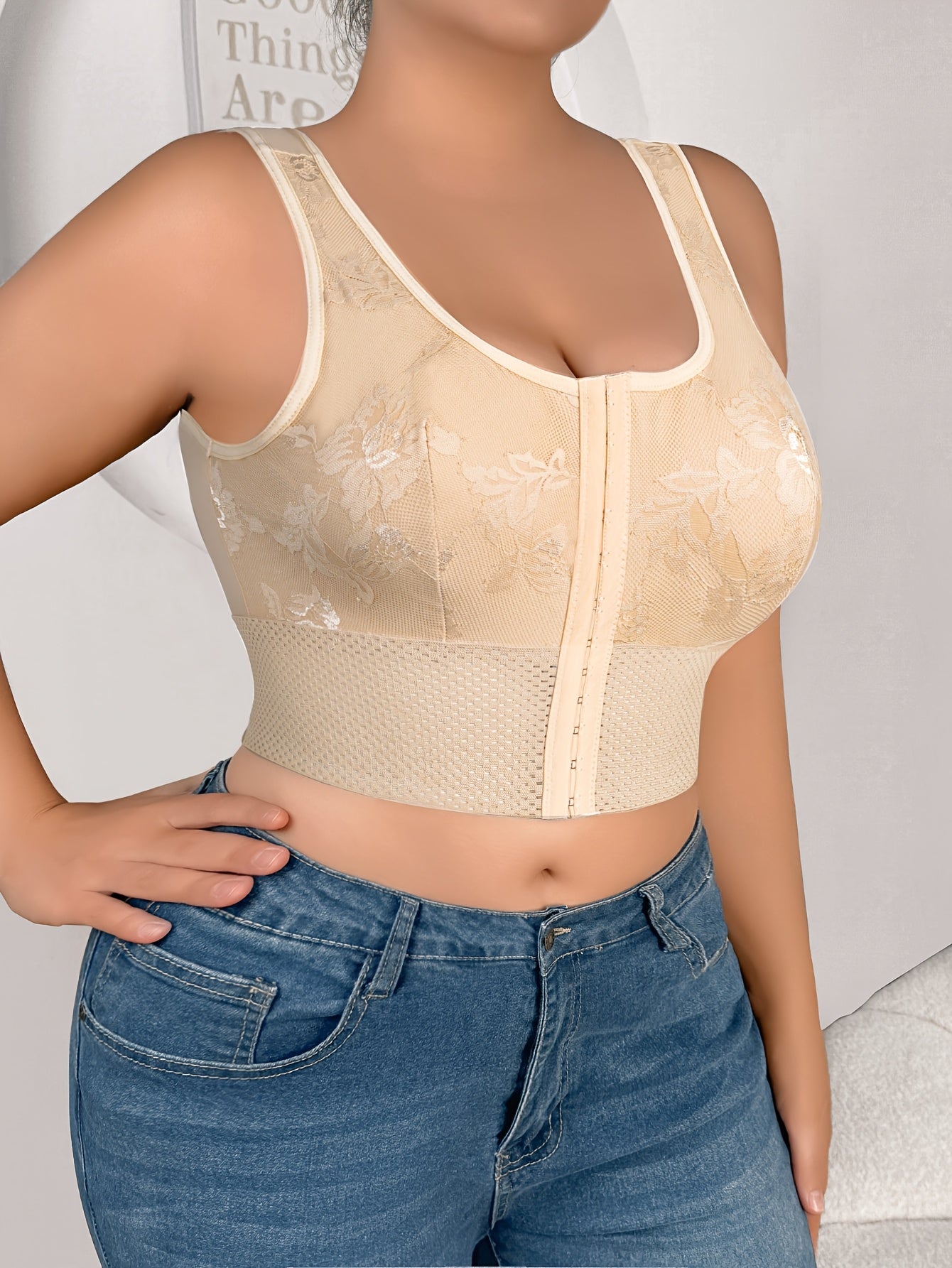 Seamless Shaping Bra for Plus Size No Wire Mesh Support Nylon Blend Medium Stretch