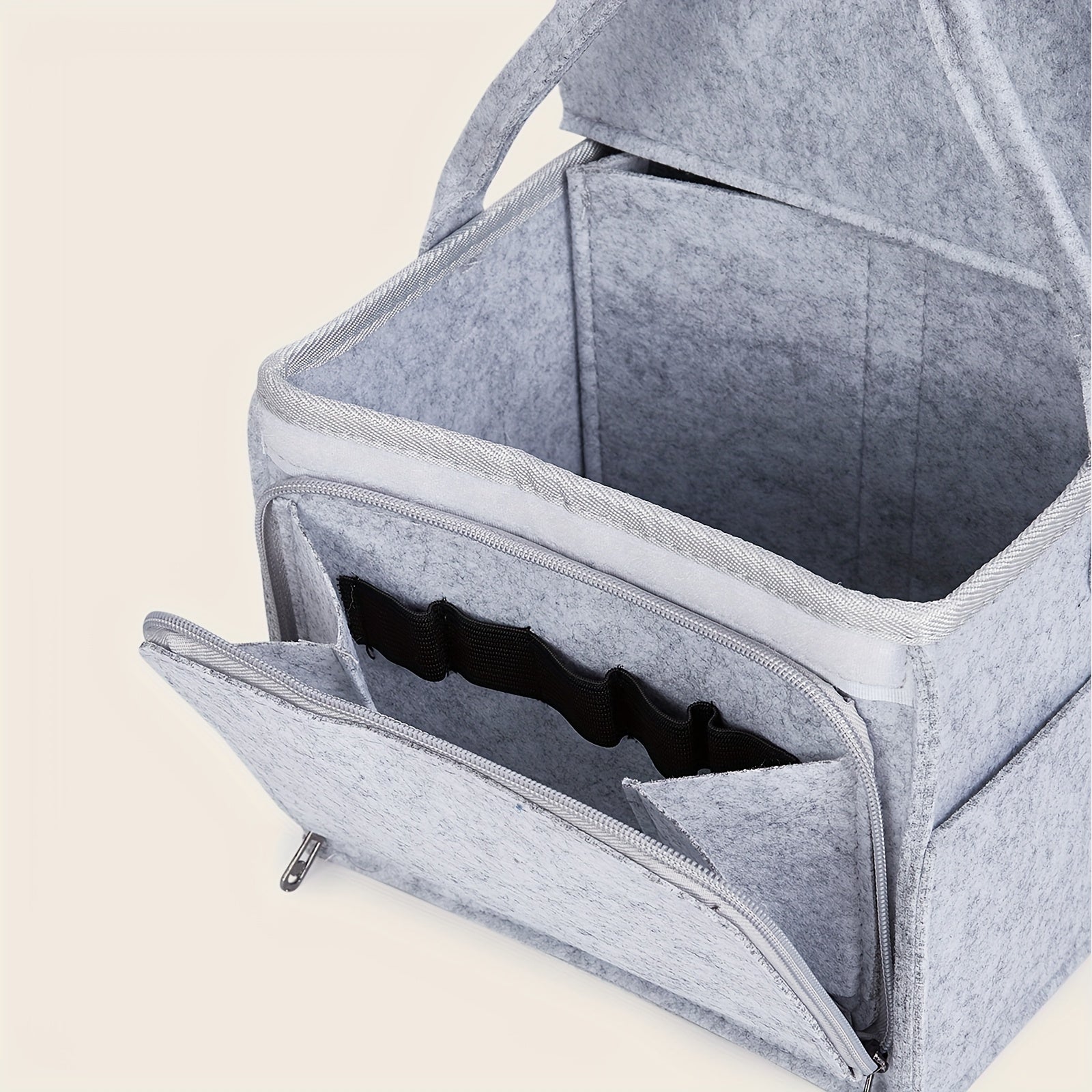 Yengil kulrang, qopqoqli, bukiladigan pampers saqlash sumkasi, ona sumkasi