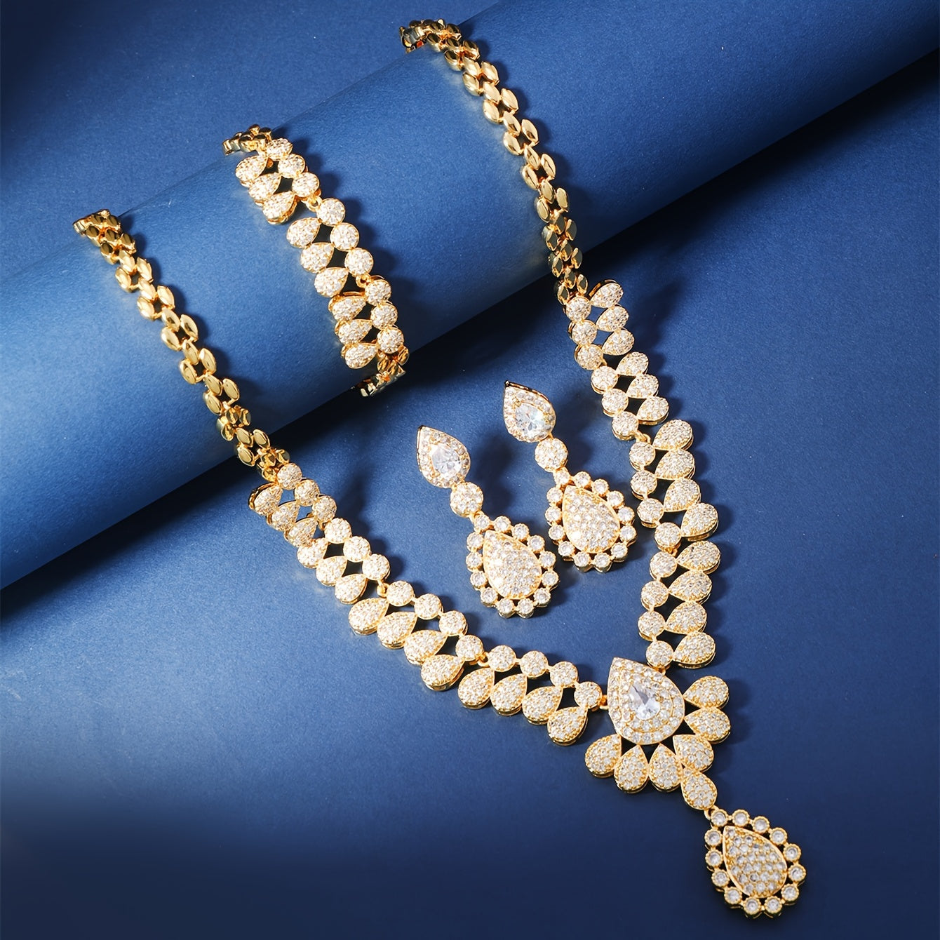 Women's Jewelry Set Copper Zirconia Middle Eastern Style Necklace Bracelet Earrings