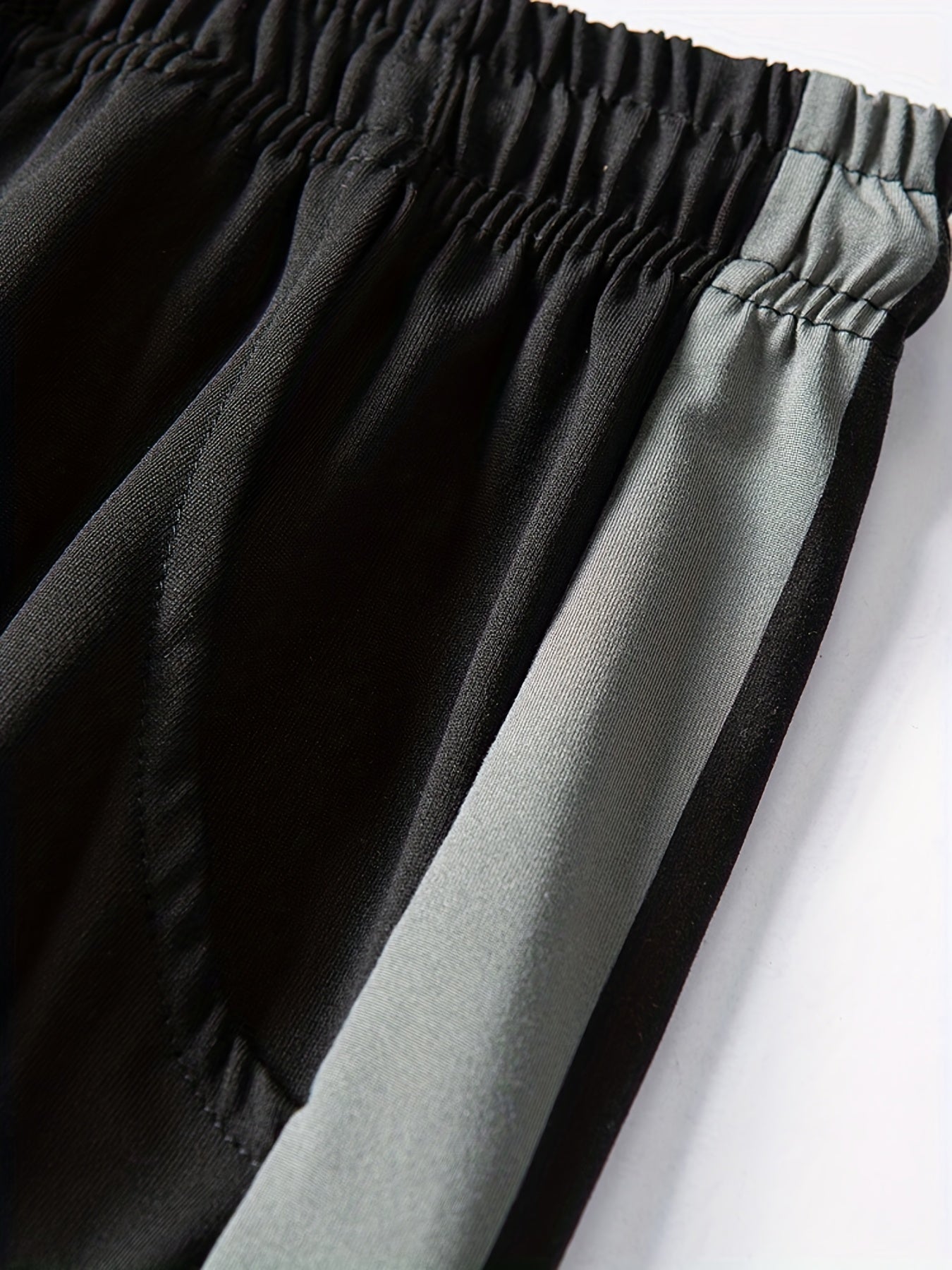 Men's Polyester Casual Leisure Suit with Solid Color Pattern and Crew Neck