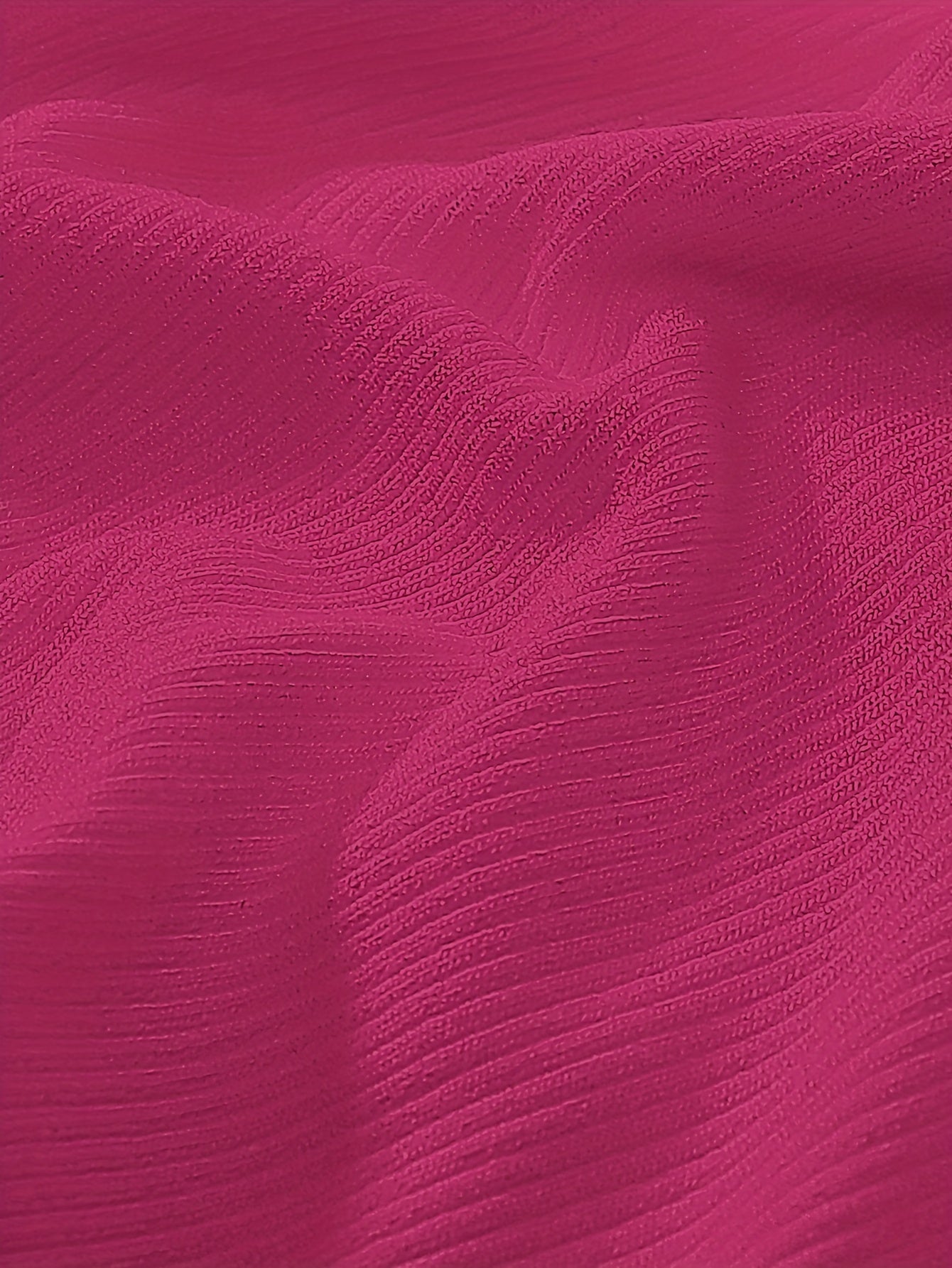 Удобная майка с круглым вырезом и съемной чашечкой, идеально подходящая для лета.