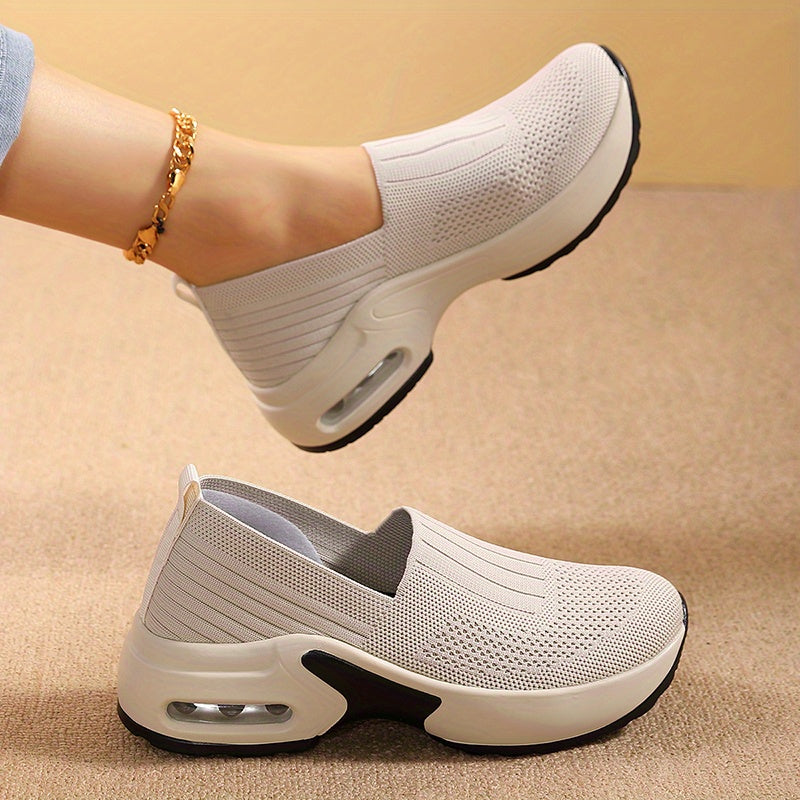 Женские легкие трикотажные кроссовки-слипы дышащие белые низкие удобные