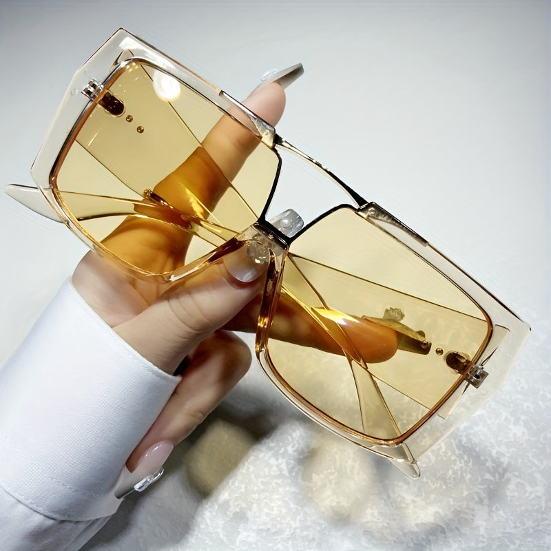 Retro Metal Pilot Glasses for Men and Women Oversized Gradient Lens for Beach and Urban Fashion