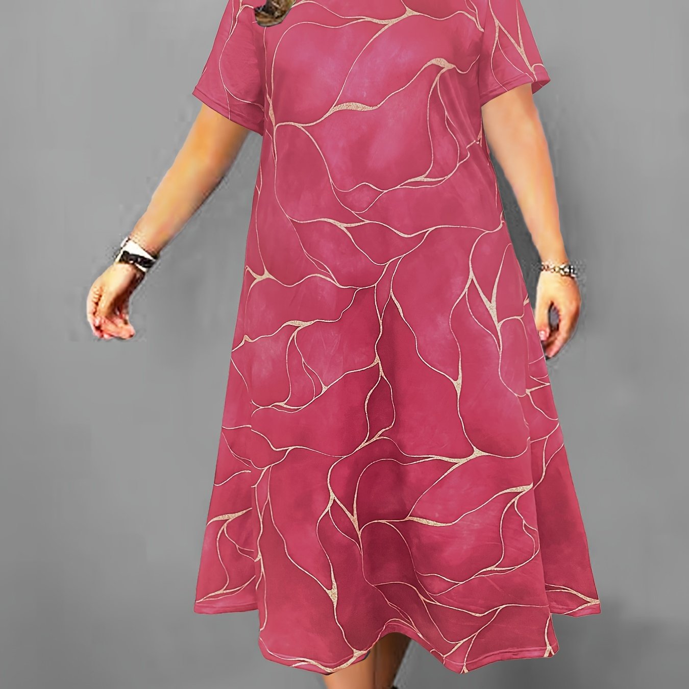 Plus Size Maxi Dress with Blue and Gold Geometric Print Crew Neck Short Sleeves Stretchy Polyester for Spring Summer