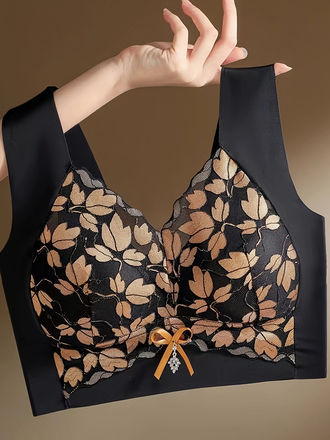 Women's Adjustable Wireless Lace Bra with Side Support and Breathable Fabric