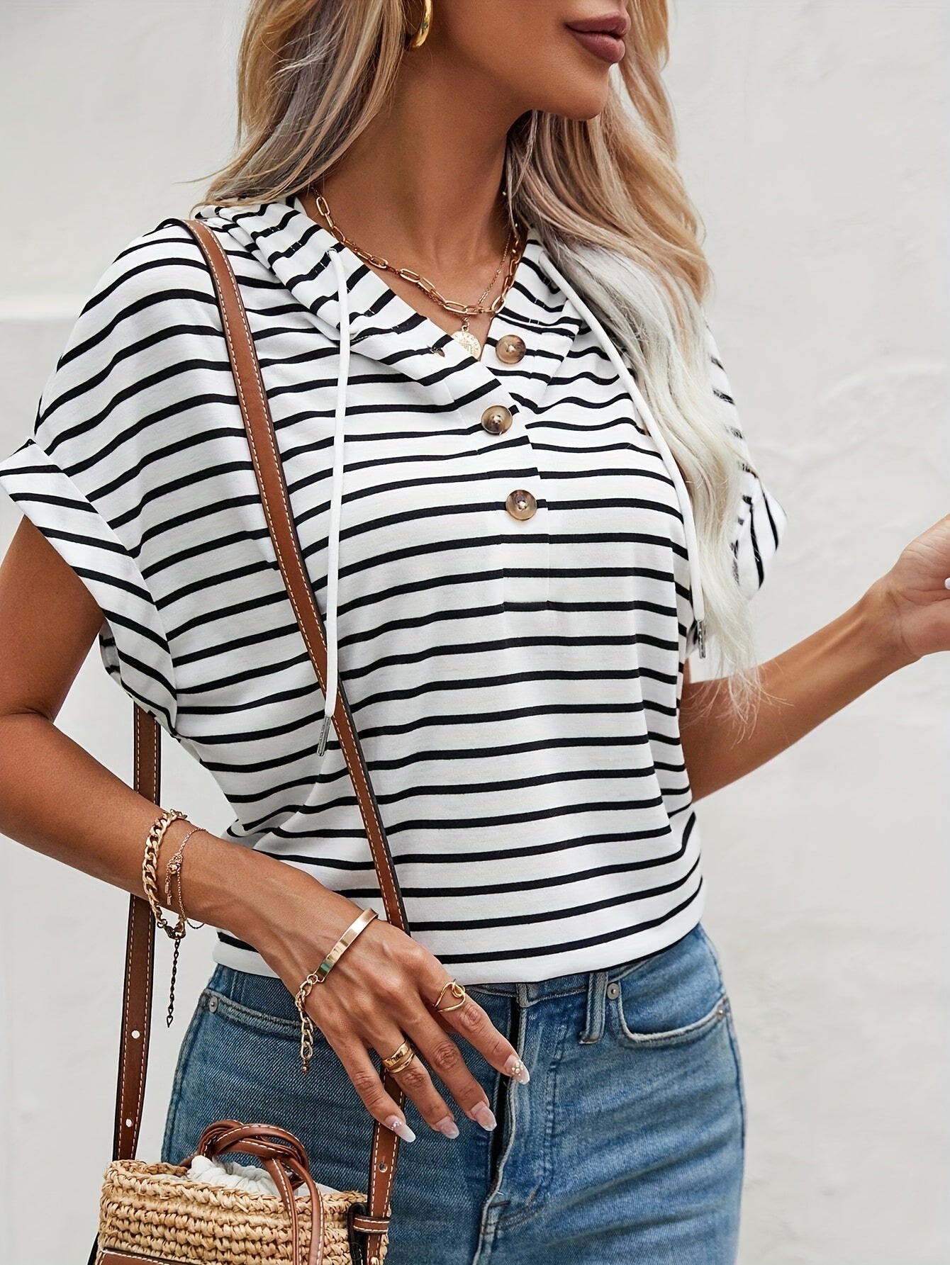 Sudadera con capucha de rayas para mujer con botones en la parte delantera, mangas batwing y capucha con cordón