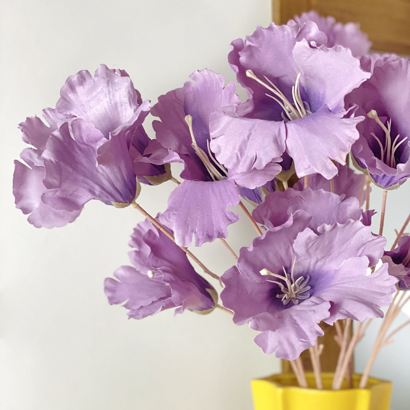 Artificial Flower Arrangement Morning Glory Flower Display 30 Inches for Home Office Wedding