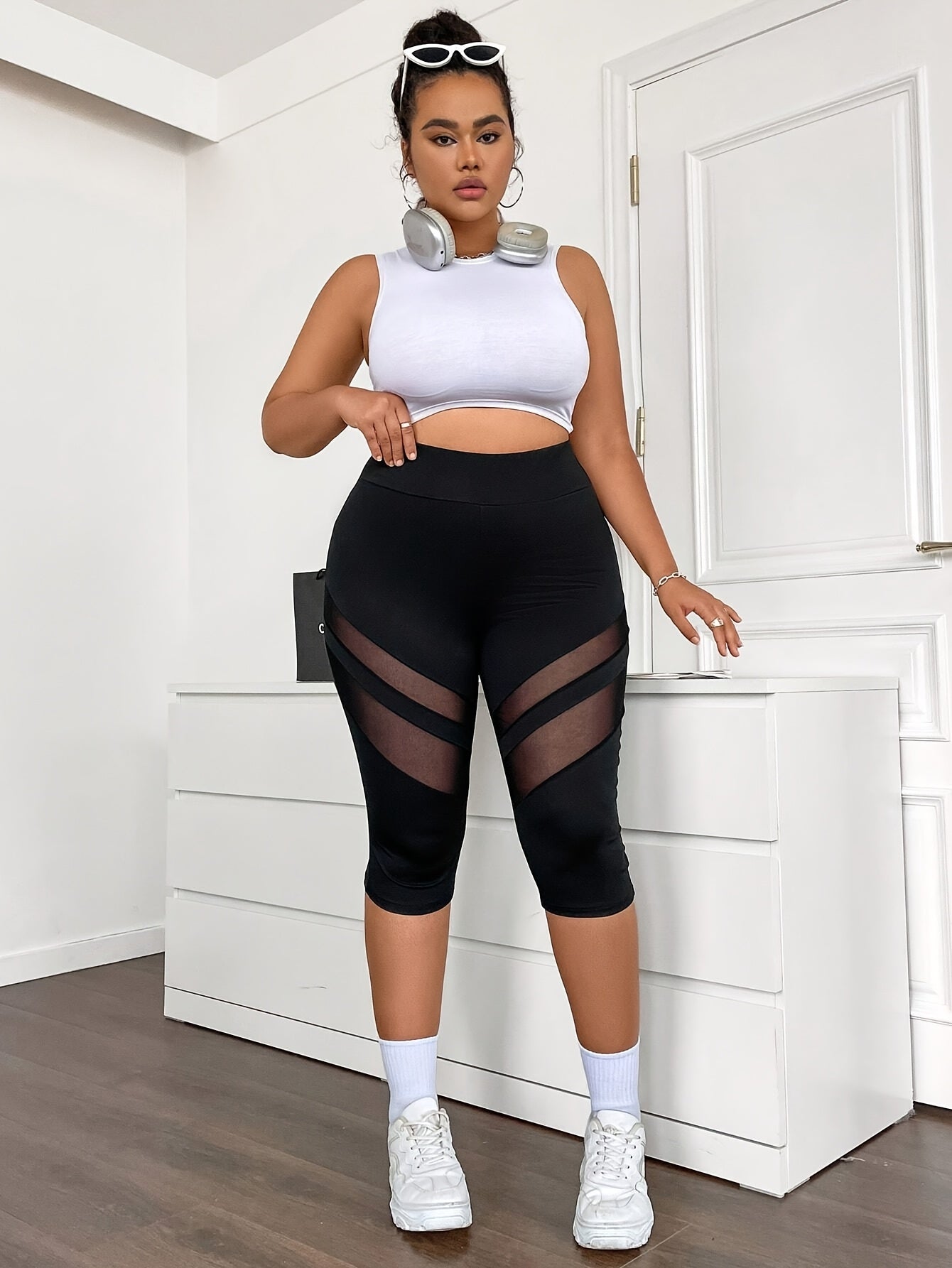 Plus Size Womens High-Waisted Mesh Panel Capri Leggings Black Breathable Summer Activewear