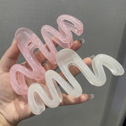 Wave-Shaped Resin Hair Claw Clips for Ladies and Girls Daily Use and Gifts