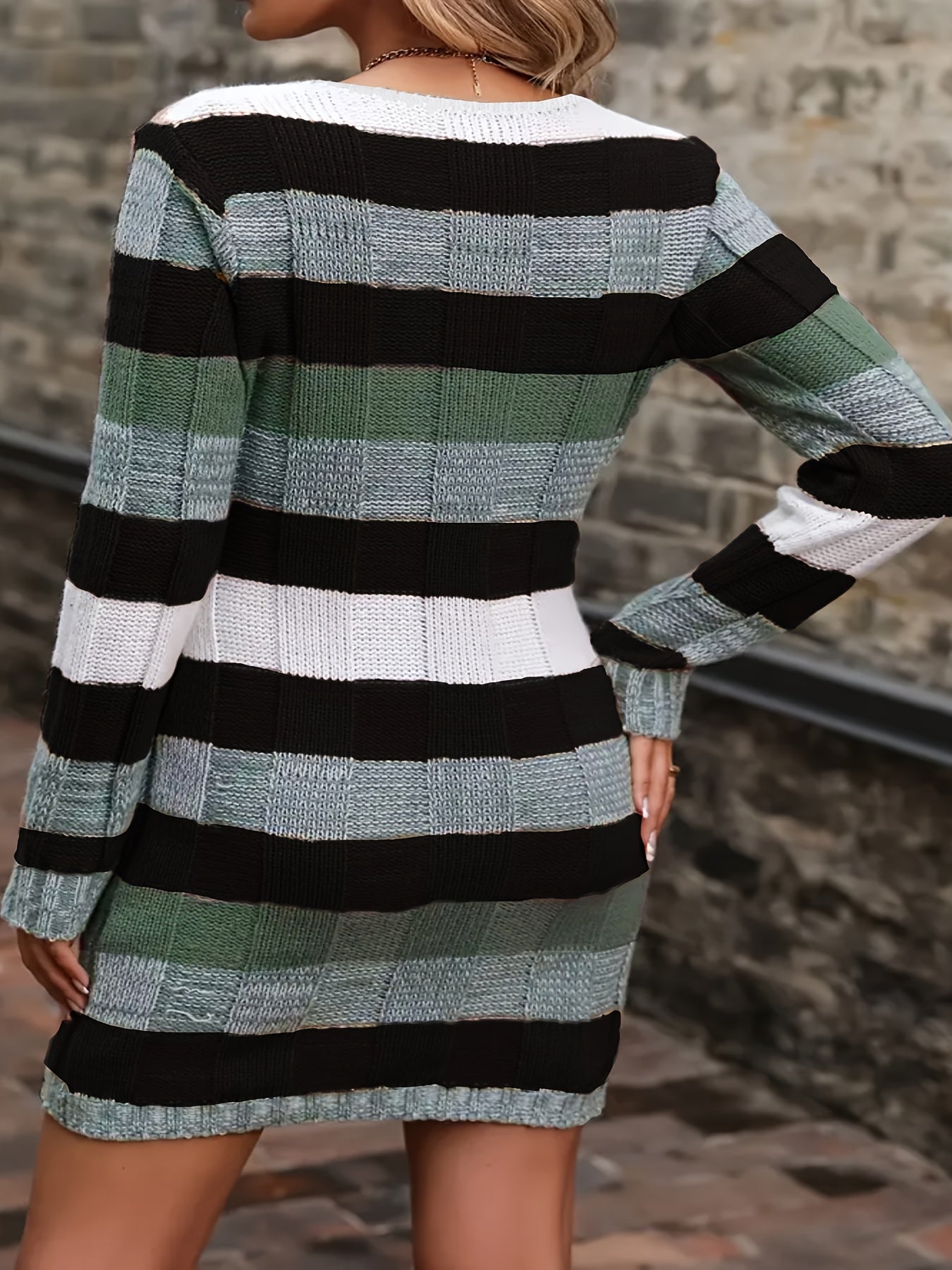 Women's Plus Size Striped Sweater Dress with V-Neck Pockets in Olive Green