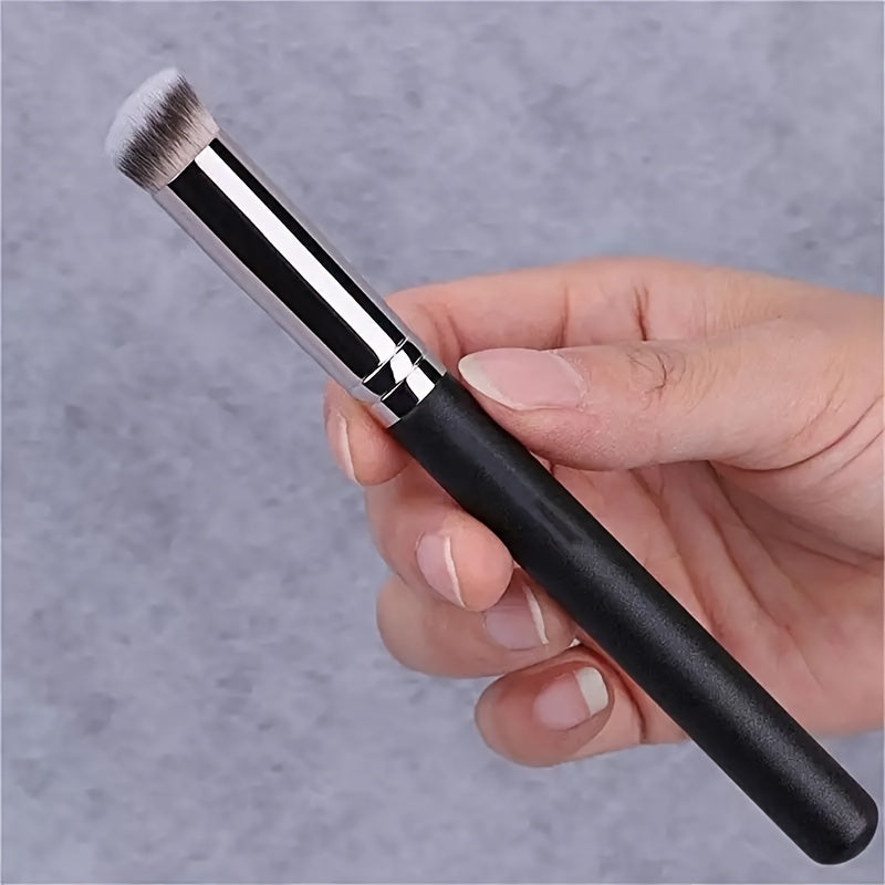 Yuz va ko'zlar uchun makiyaj cho'tkasi to'plami, aralashtirish va kontur qilish uchun zich Kabuki