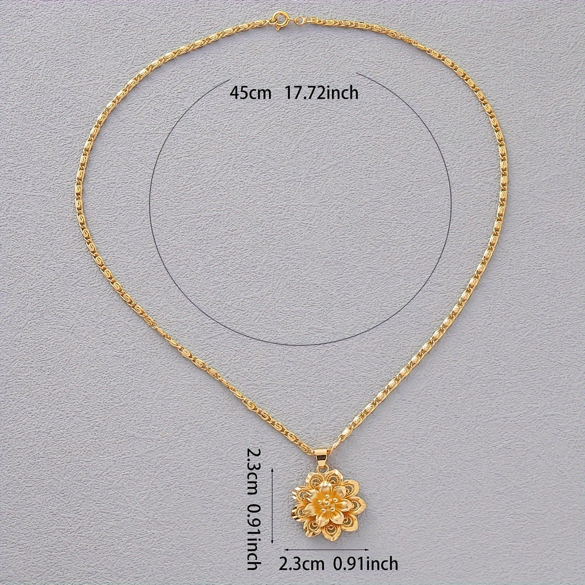 Women's Floral Pendant Necklace Gold-Plated Copper Elegant Jewelry