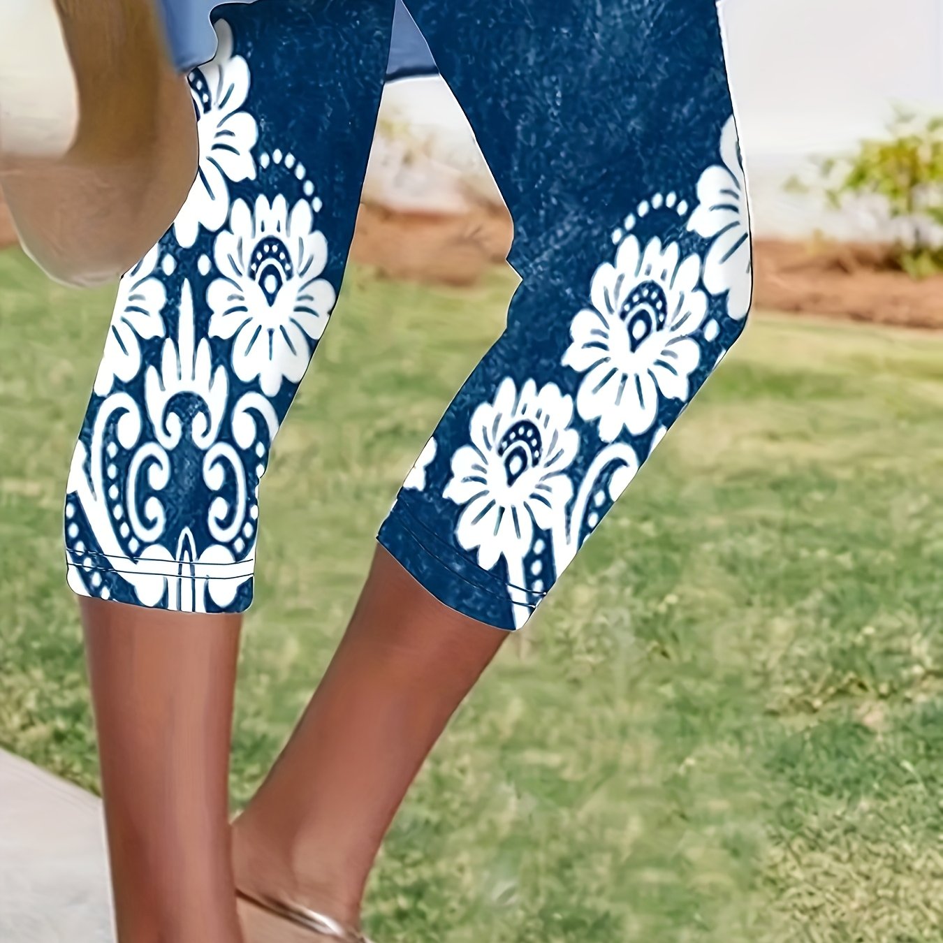 Women's Plus Size Imitation Denim Floral Print Skinny Jeans