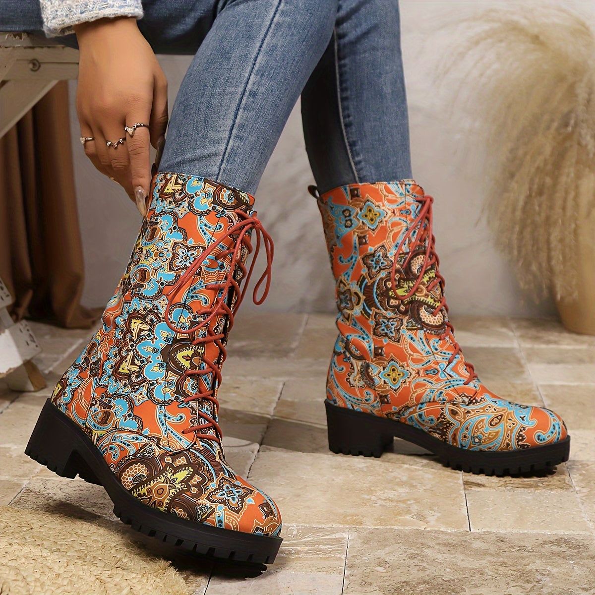 Женские ботинки с цветочным граффити на щиколотке, утеплённая подкладка, резиновая подошва, повседневный стиль