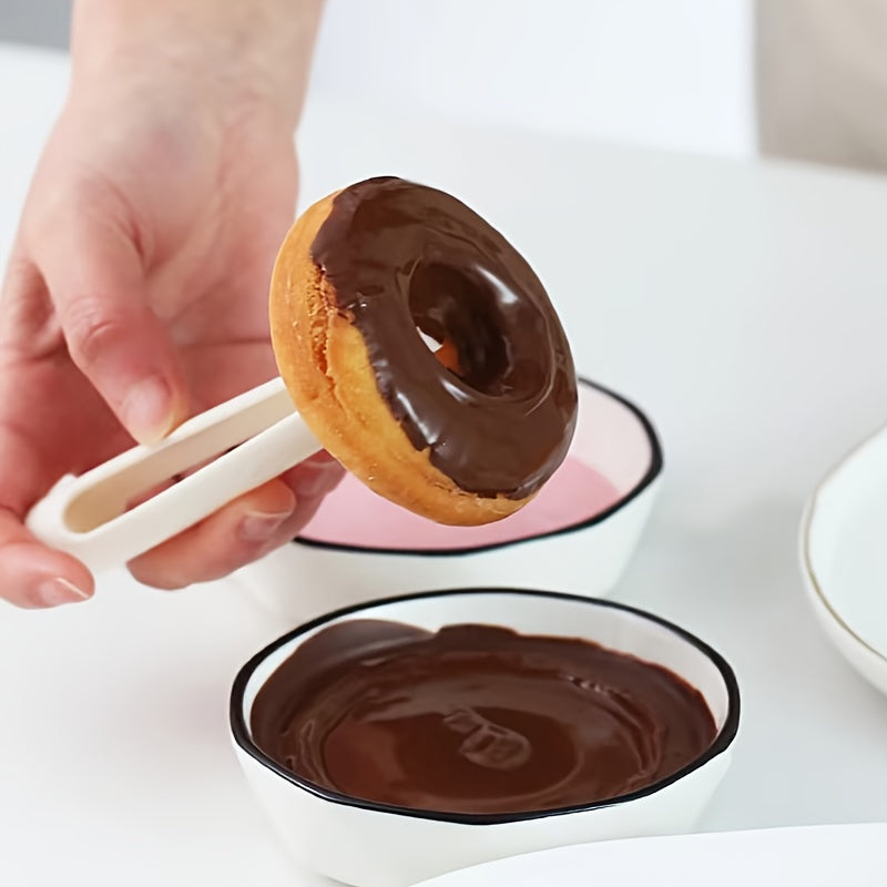 Uyda pishirish uchun mukammal 2 ta oson foydalaniladigan Donut tayyorlash to'plami, yopishmaydigan kesgich va botirish uchun tongs bilan