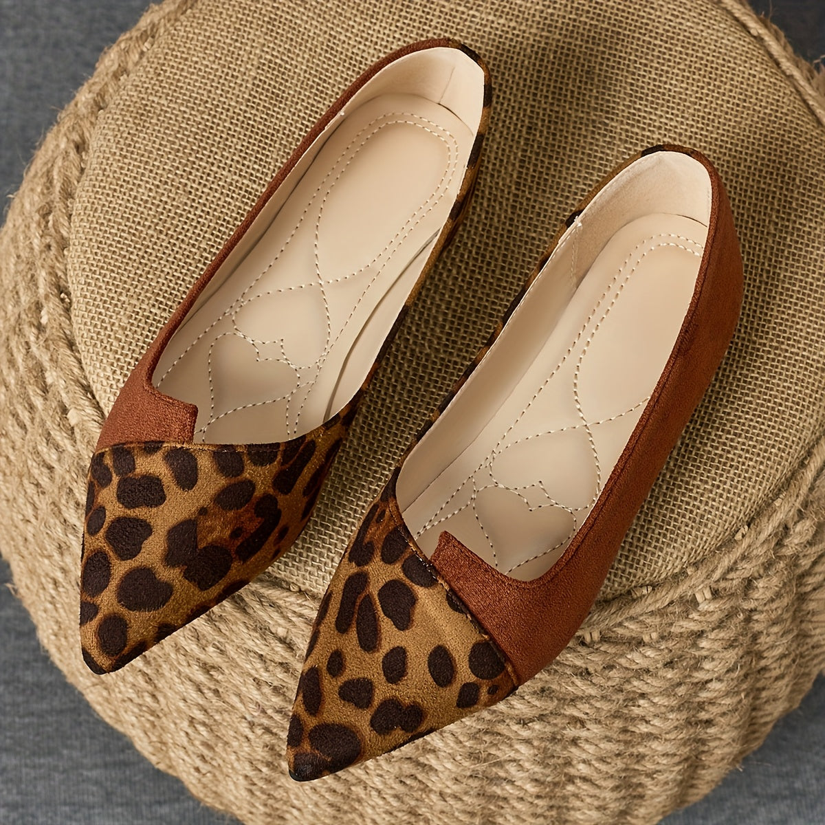 Women's Flat Shoes With Leopard Print Pointed Toe Rubber Sole Casual Office
