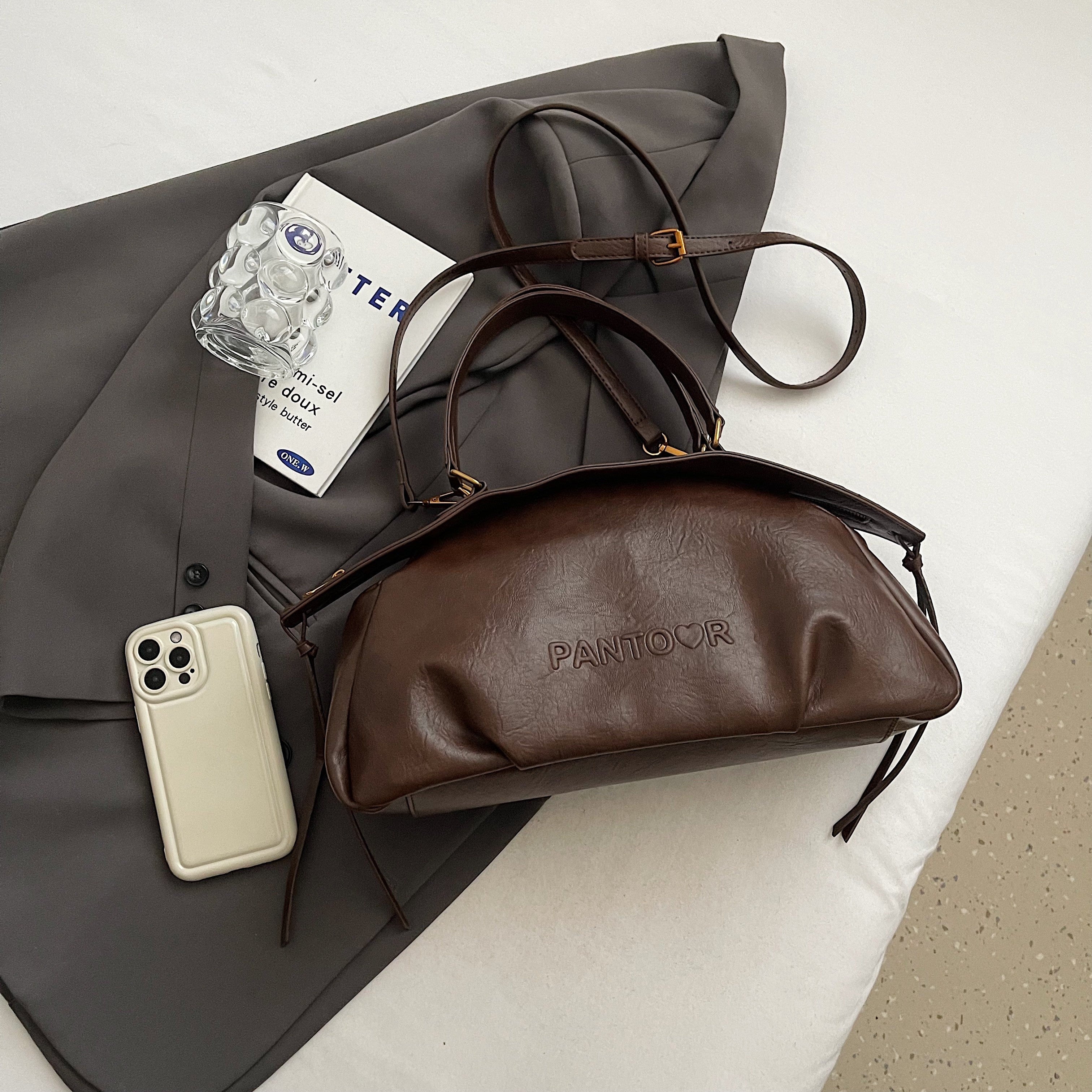 Vintage Black PU Crossbody Bag for Women with Large Capacity and Removable Strap