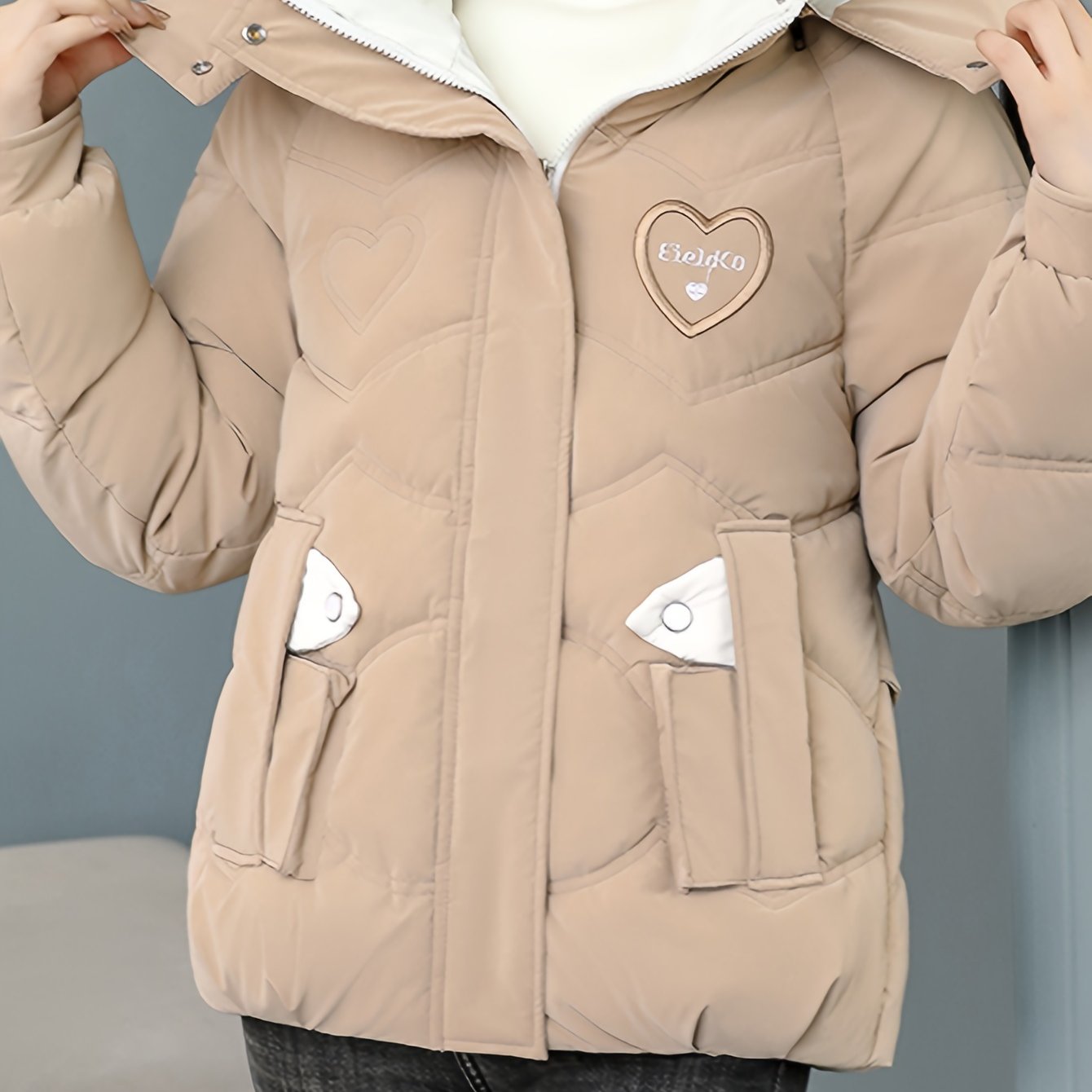 Women's Black Winter Jacket Polyester Hooded Zipper Casual Fall Winter Heart Logo