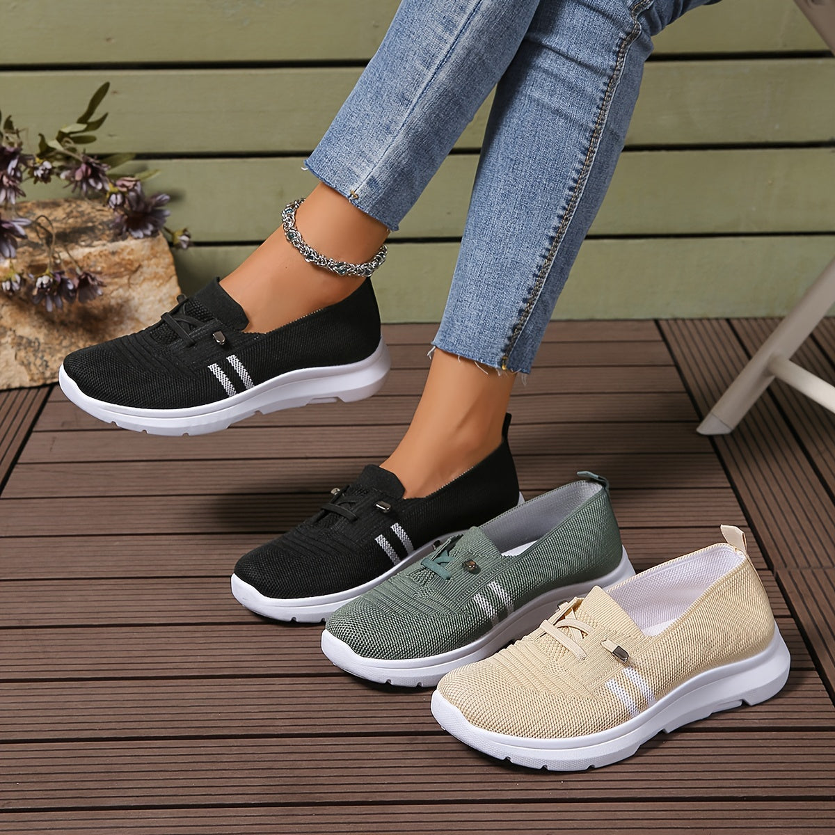 Ladies Breathable Casual Slip-On Sneakers Low Top Fabric Stripes