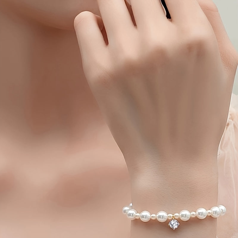 Zarif Qo'l Bilaguzuk Zargarlik To'plami, 0.5 Karat Moissanite Pendanti, Qobiq Marvarid To'plari va 925 Sterling Kumush bilan sovg'a qutisi.