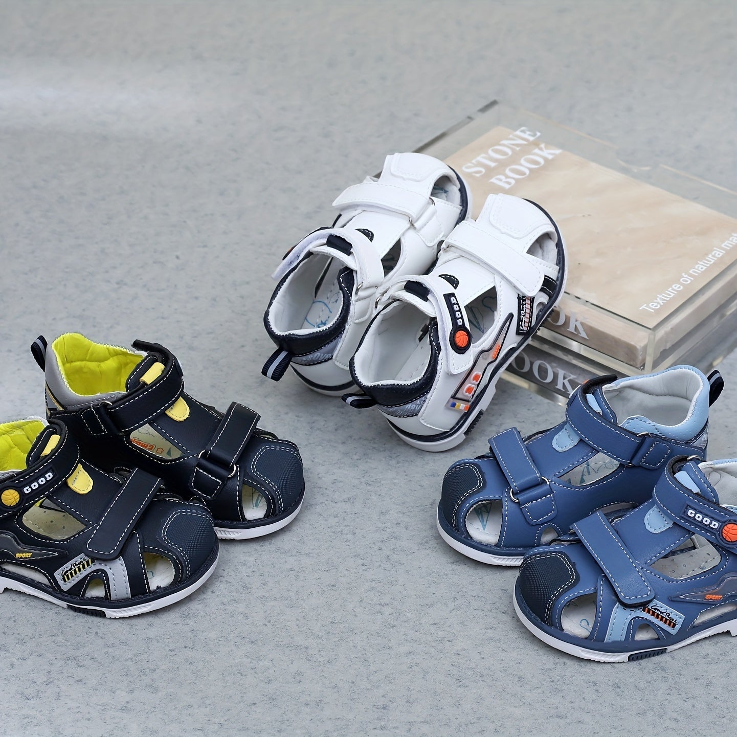 Boys White Sandals Breathable PU Upper TPR Sole Hook-and-Loop Closure Casual Spring Summer Fall