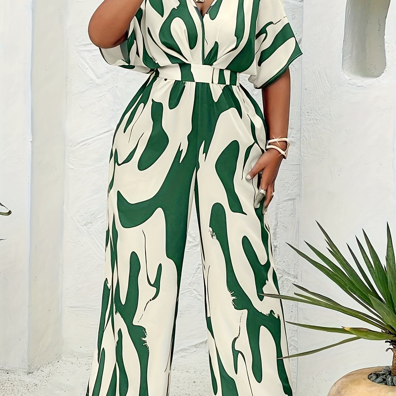 Plus Size Women's Tropical Print V-Neck Jumpsuit Lightweight Polyester Green Beige Camouflage