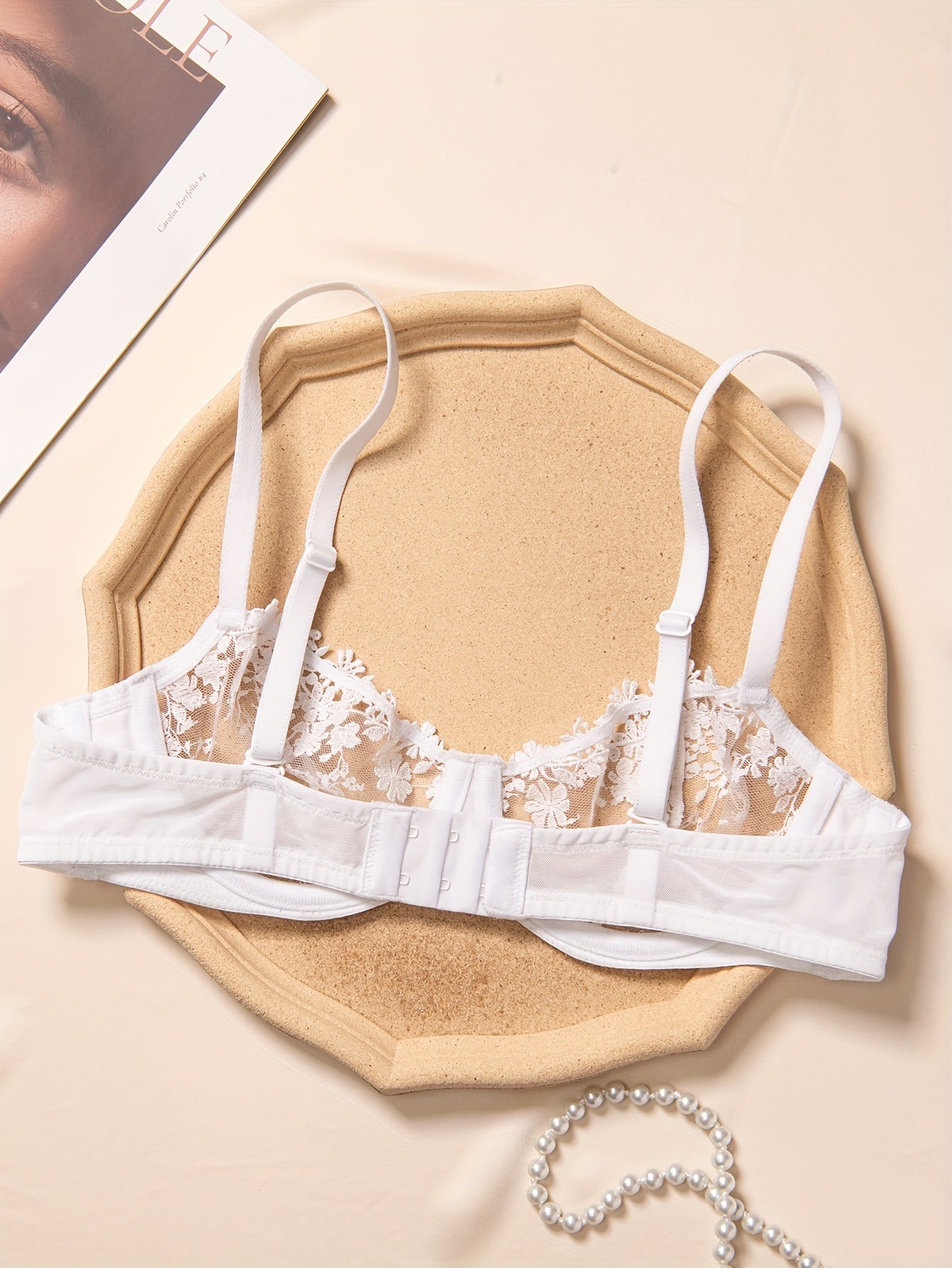 Seamless Floral Lace Underwire Bra with Breathable Mesh for Women’s Lingerie