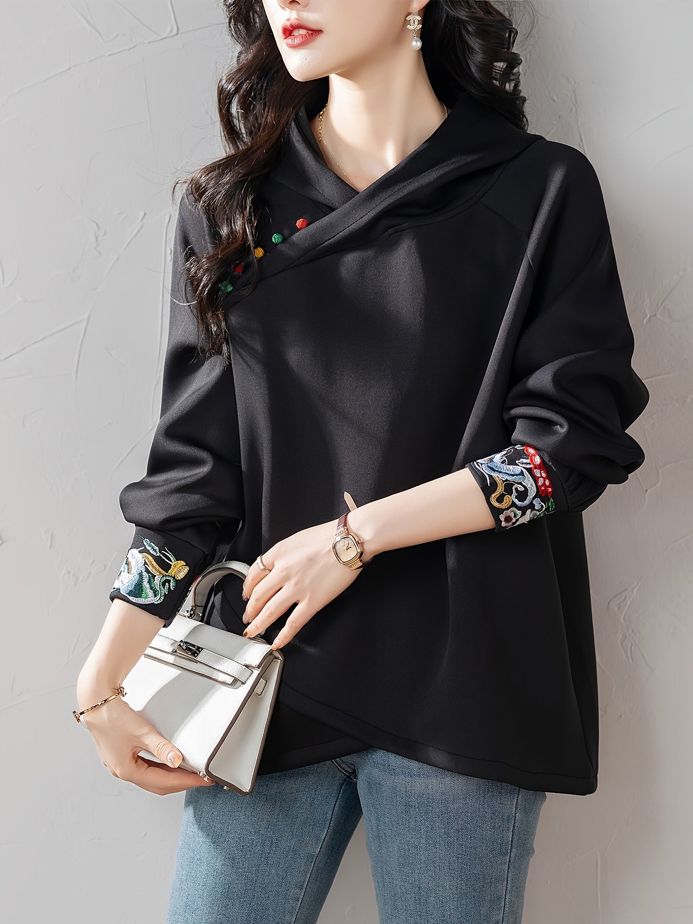 Women's Black Hoodie with Colorful Embroidery Loose Fit Pullover