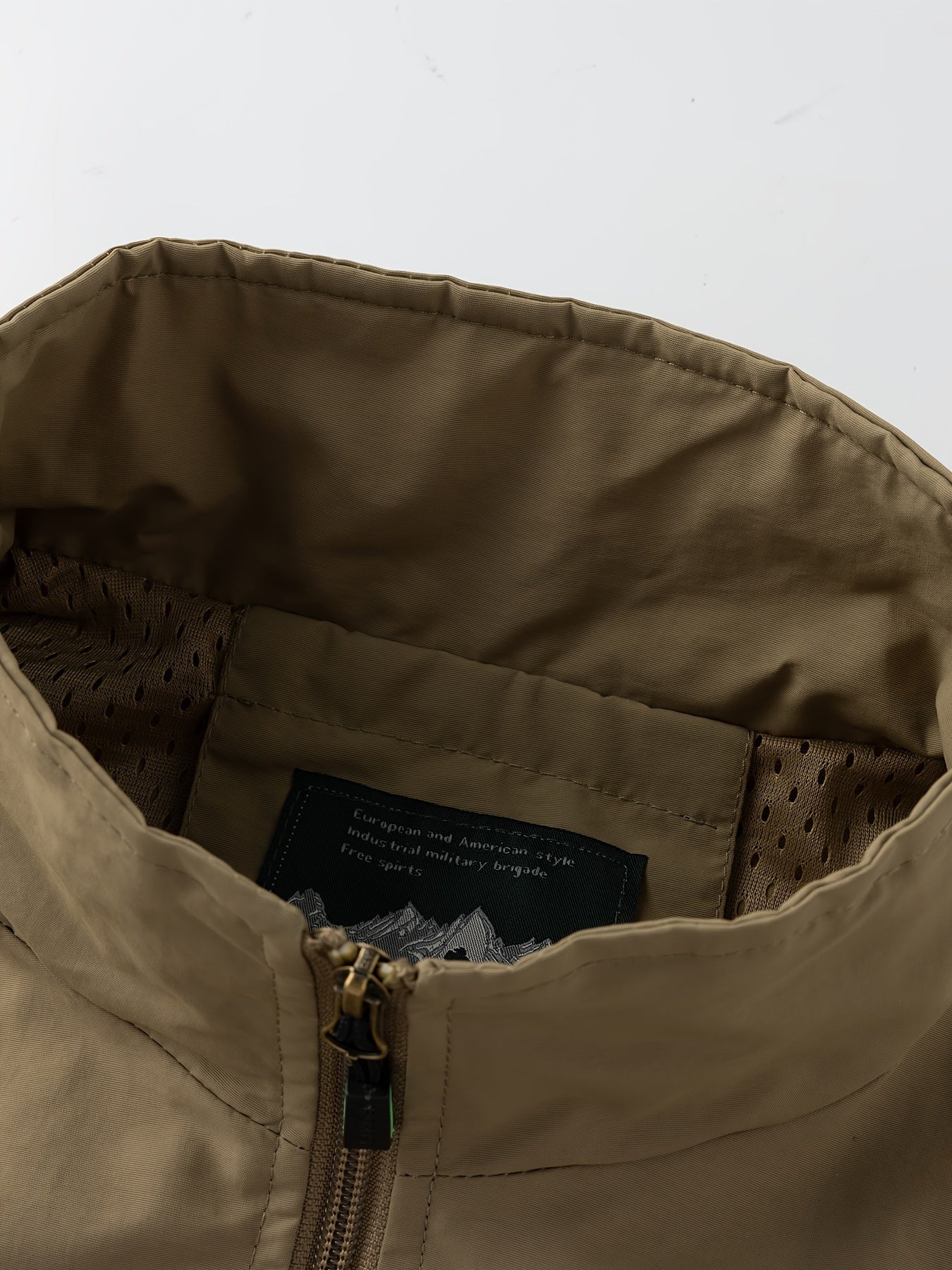 Men's High Neck Sleeveless Jacket with Alphabet Pattern Nylon Casual Spring Fall Outdoor