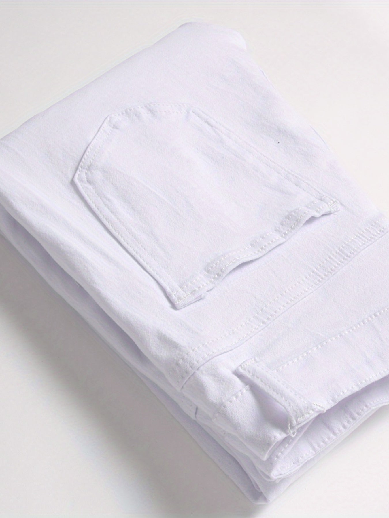 Vaqueros de mezclilla de corte ajustado para hombre con elastano, rotos, con detalles de insignias, lavado medio gris