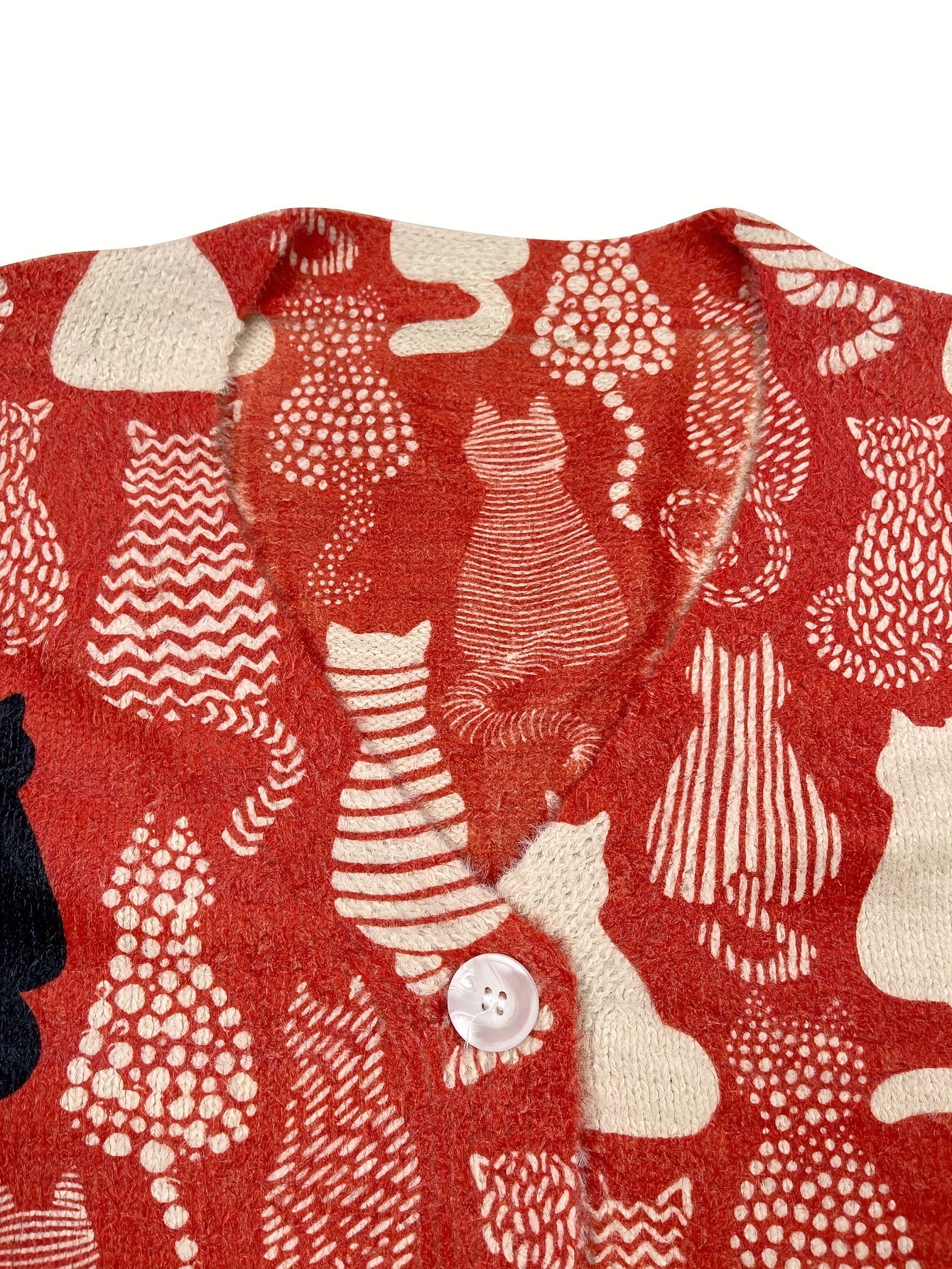 Plus Size Women's Cozy V-Neck Cardigan with Cat Print Long Sleeve Sweater