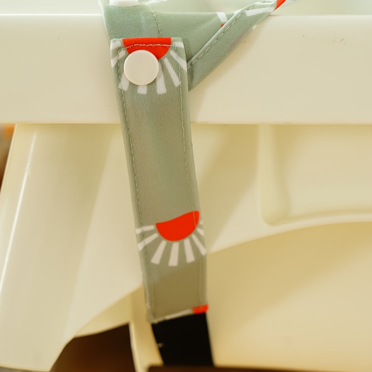 Baby Waterproof Feeding Bibs with Long Sleeves for Messy Meals and Painting