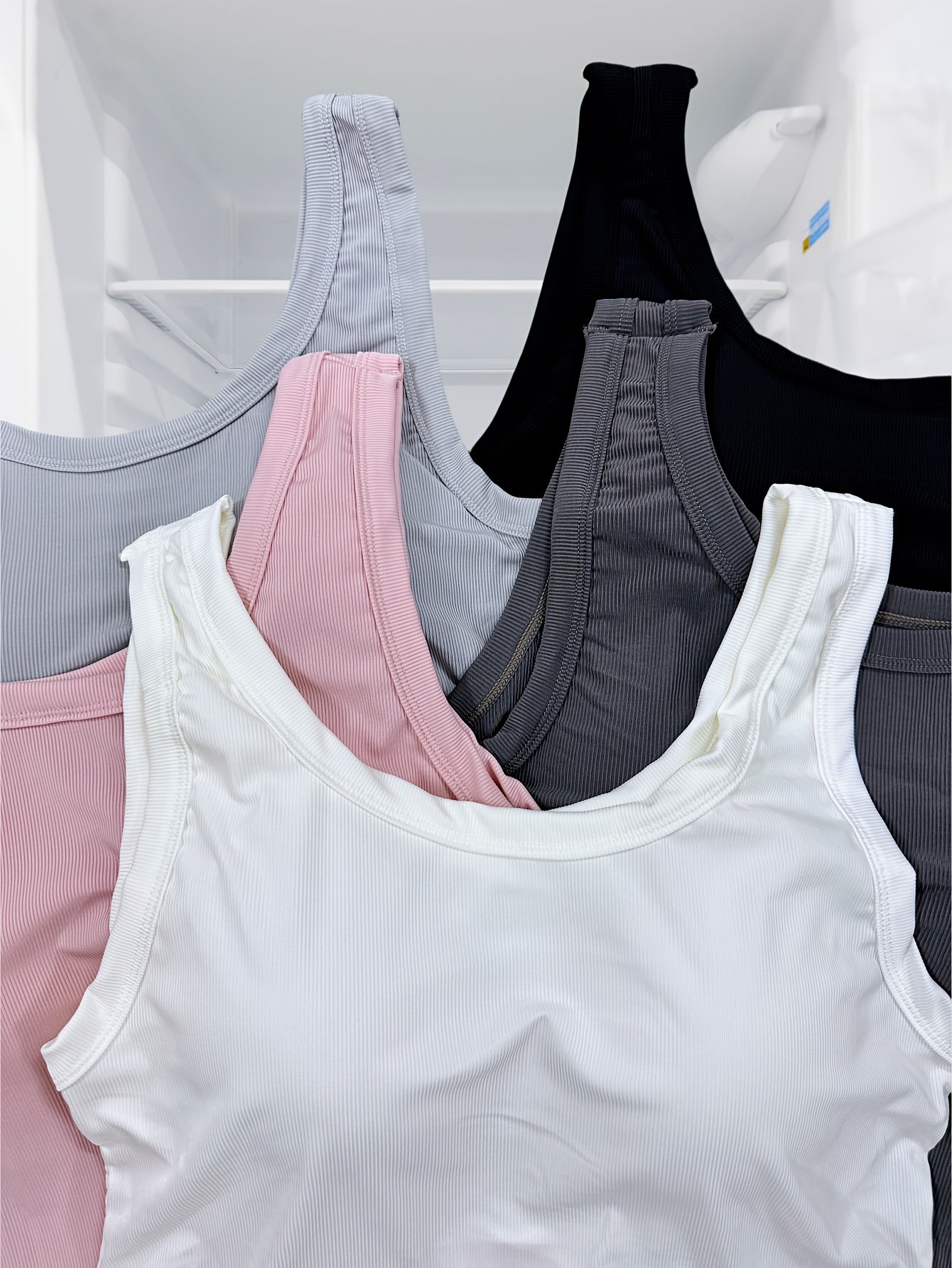 Women's Plus Size 2-in-1 Ribbed Tank Tops Built-in Bra Seamless Support