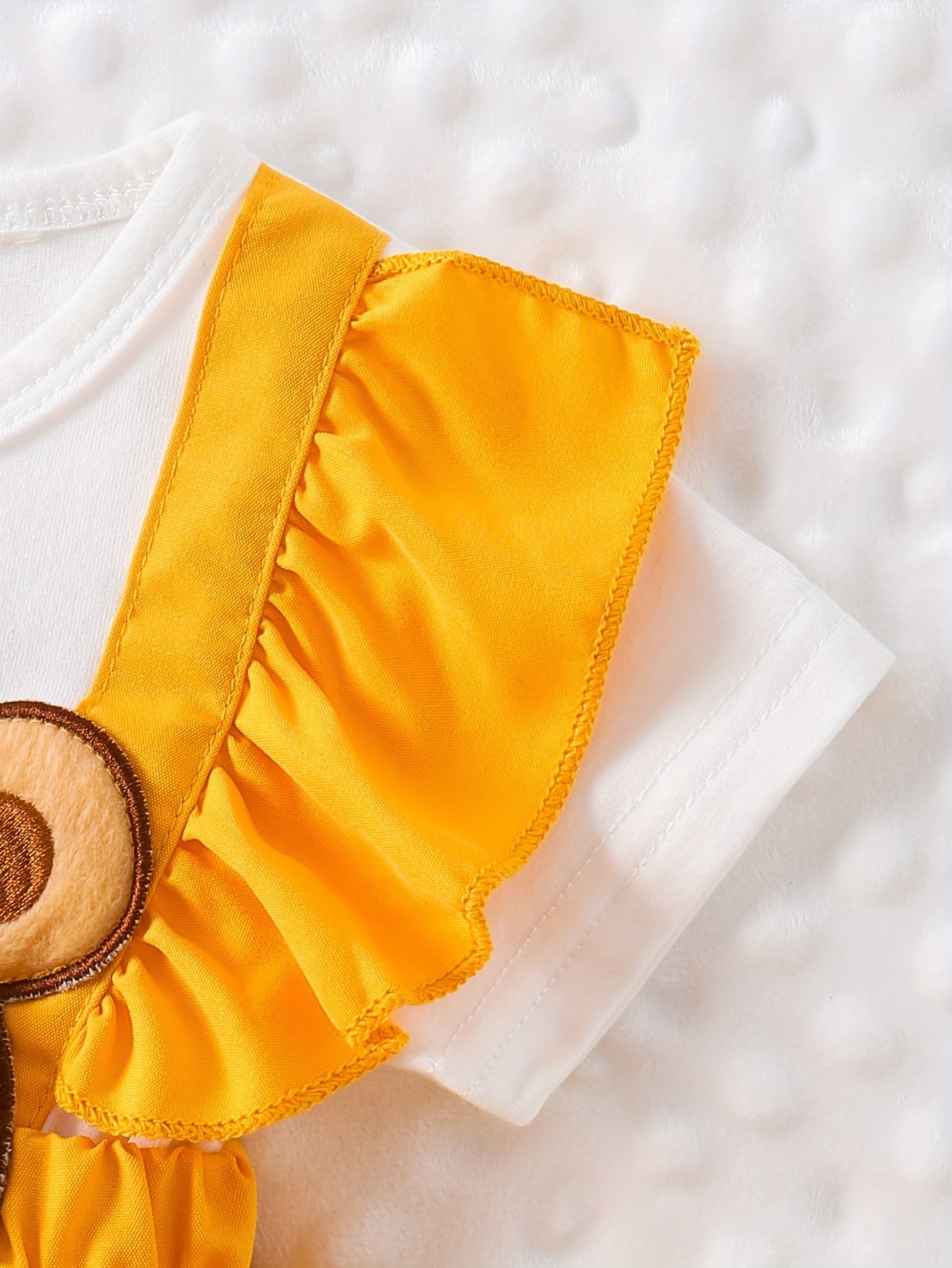 Baby Girl Summer Romper Cotton Bow Bear Embroidery for Newborns Outdoor Wear